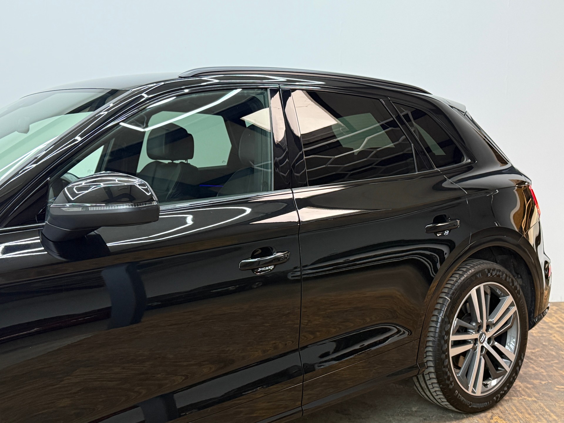 AUDI Q5 2.0 TFSI sport quattro S-tronic-image-6