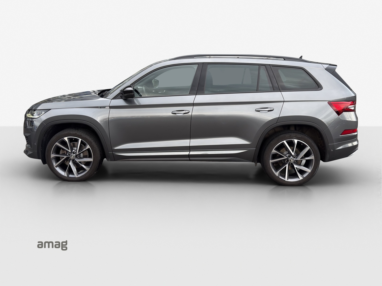 SKODA Kodiaq 2.0 TSI 4x4 SportLine-image-1