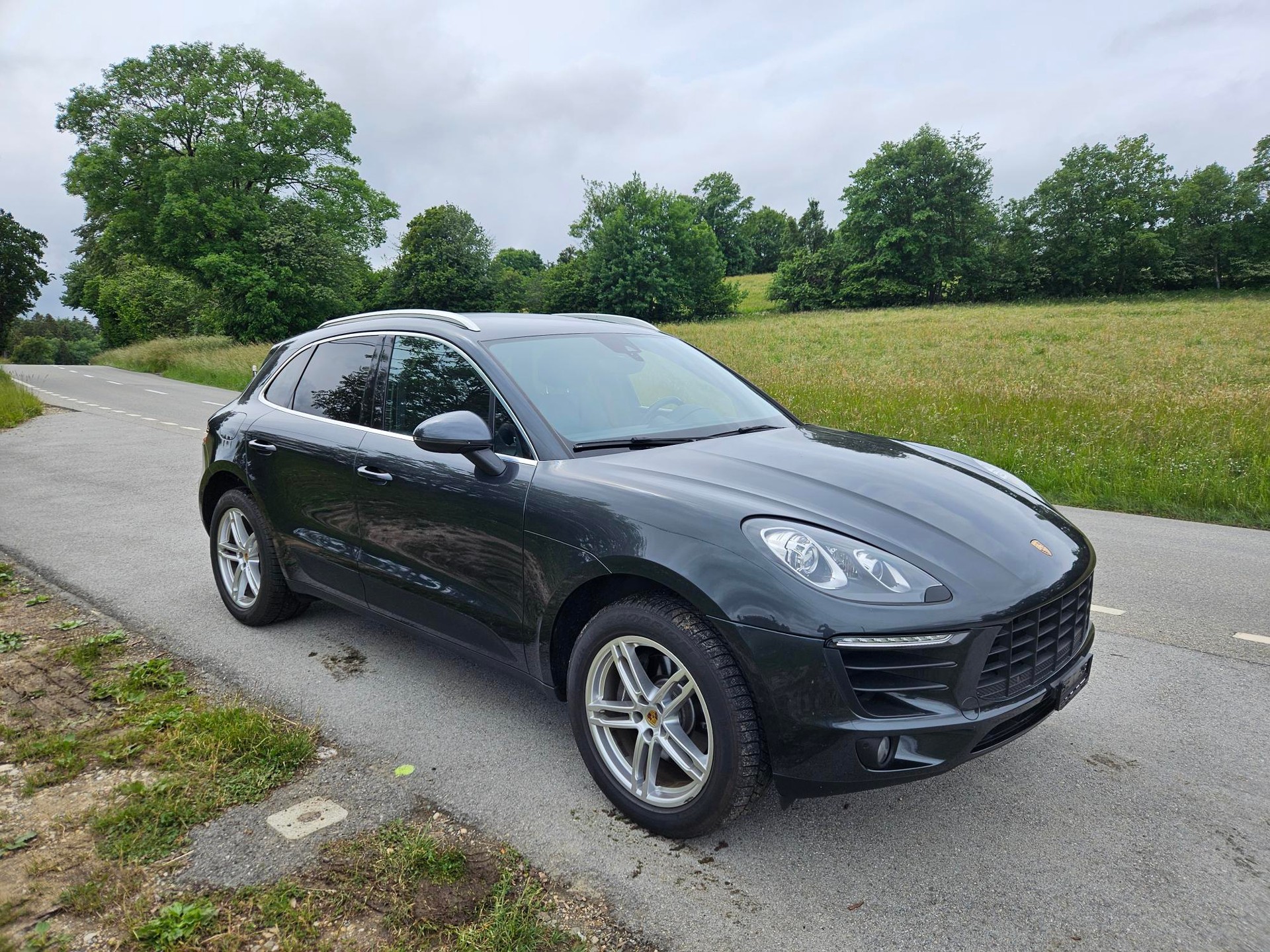 PORSCHE Macan PDK-image-1