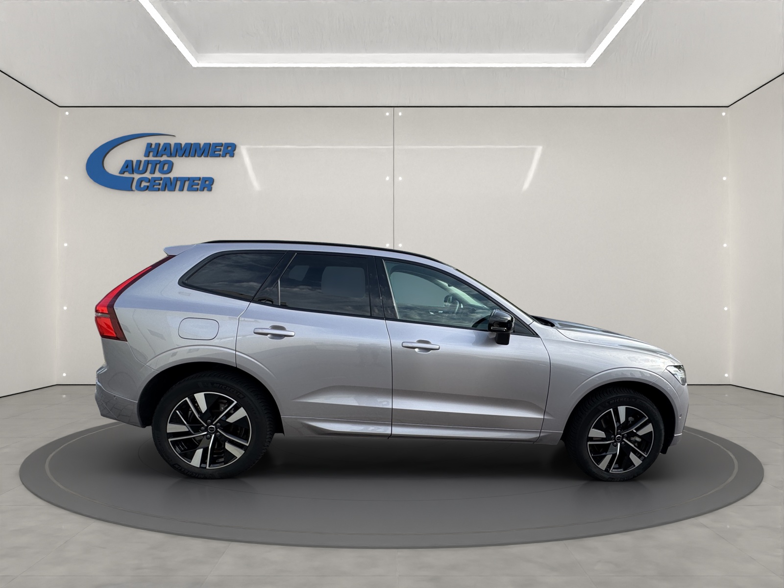 VOLVO XC60 2.0 T6 TE Plus Dark eAWD-image-5