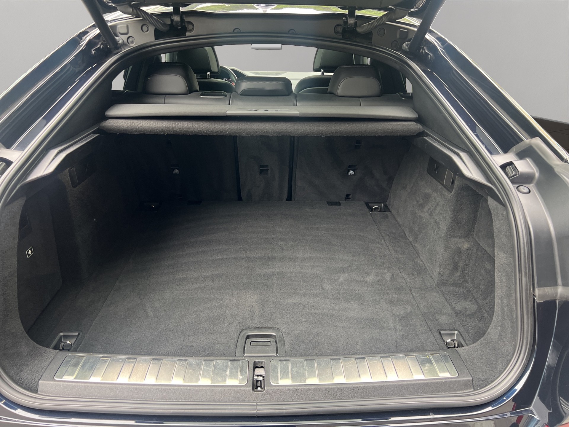 BMW X6 xDrive 48V 30d M Sport Steptronic-image-19
