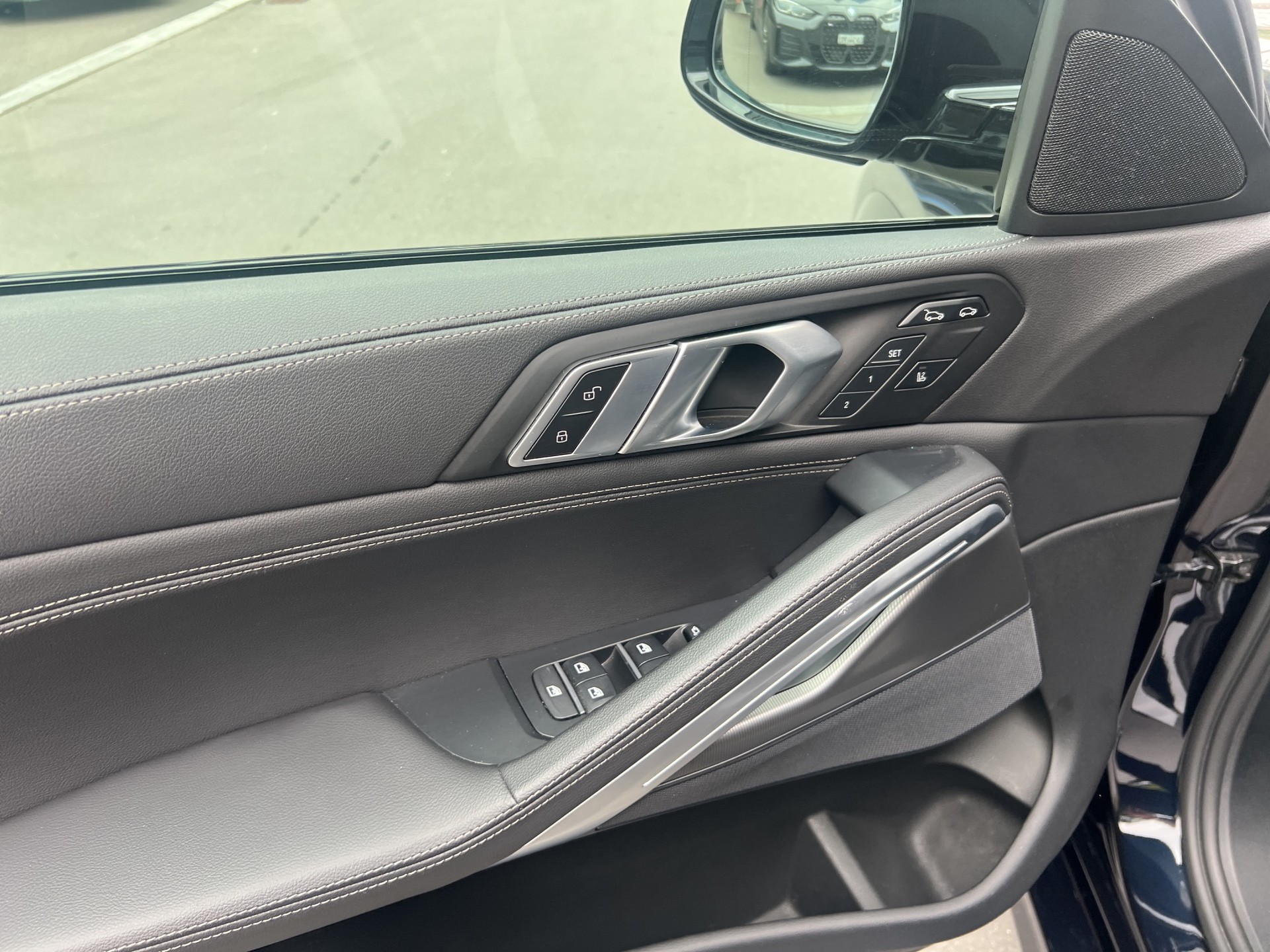 BMW X6 xDrive 48V 30d M Sport Steptronic-image-11