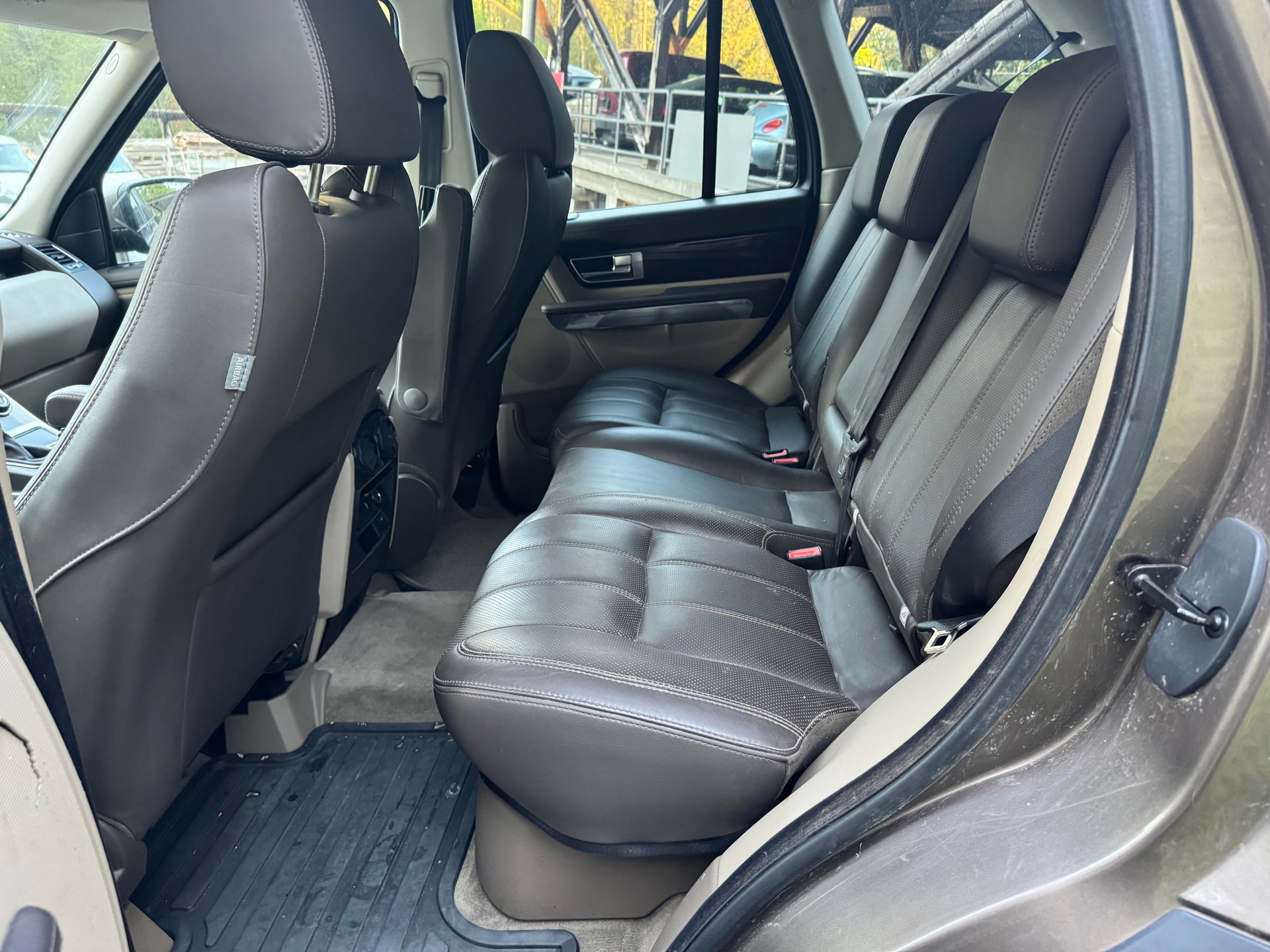LAND ROVER Range Rover Sport 3.0 TDV6 Autobiography Automatic-image-10