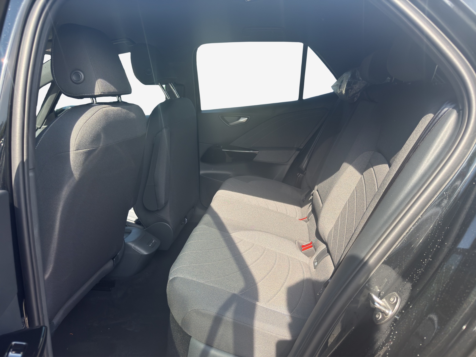 VW ID.3 Pro 52 kWh Pure Value-image-11