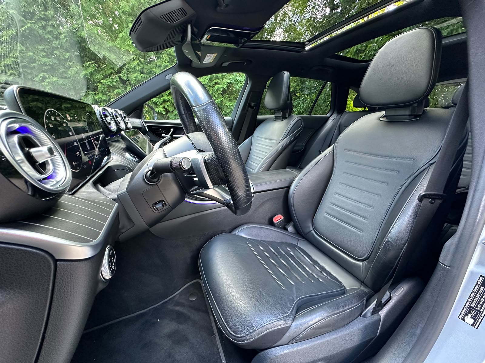 MERCEDES-BENZ C 220 d T AMG Line-image-11