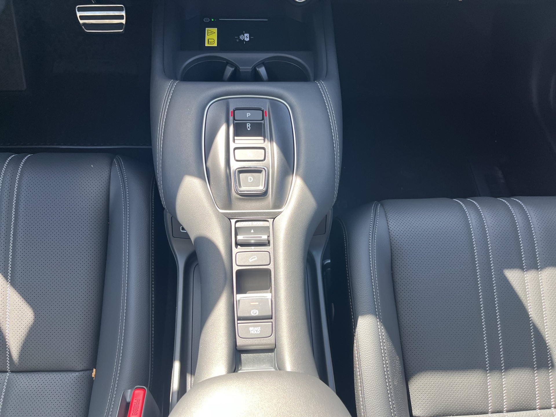 HONDA ZR-V 2.0 i-MMD Advance-image-13