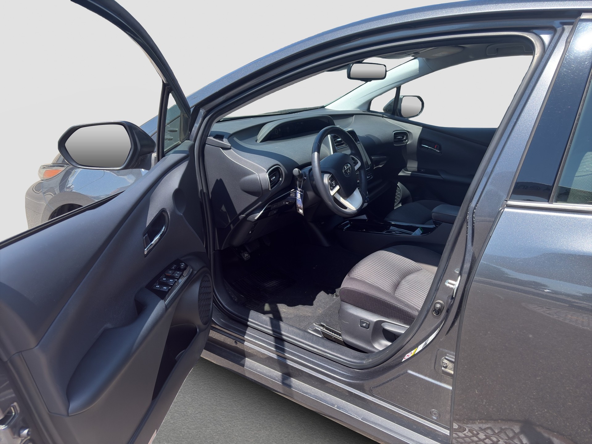 TOYOTA Prius 1.8 VVT-i Plug-in Hybrid Solar-image-7