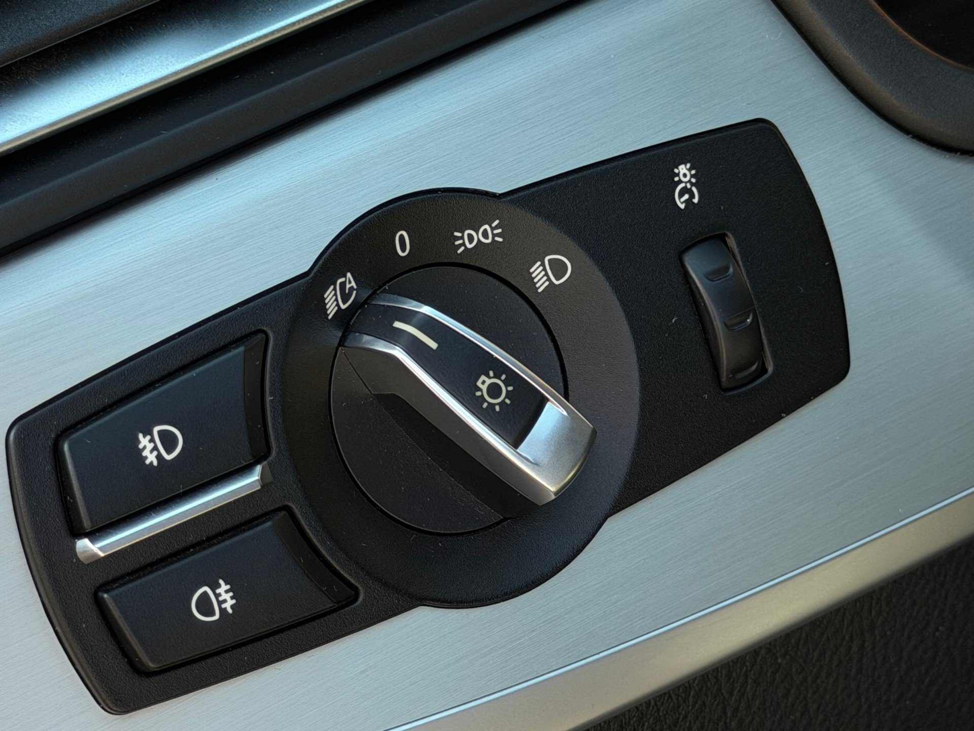 BMW 525d xDrive Touring Steptronic-image-17