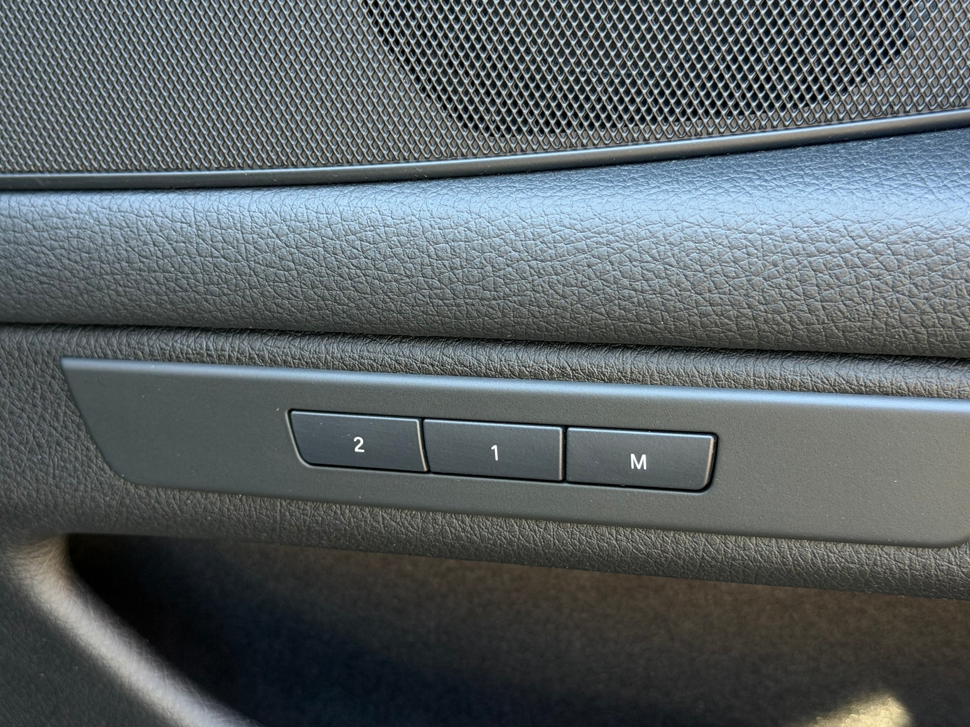 BMW 525d xDrive Touring Steptronic-image-25
