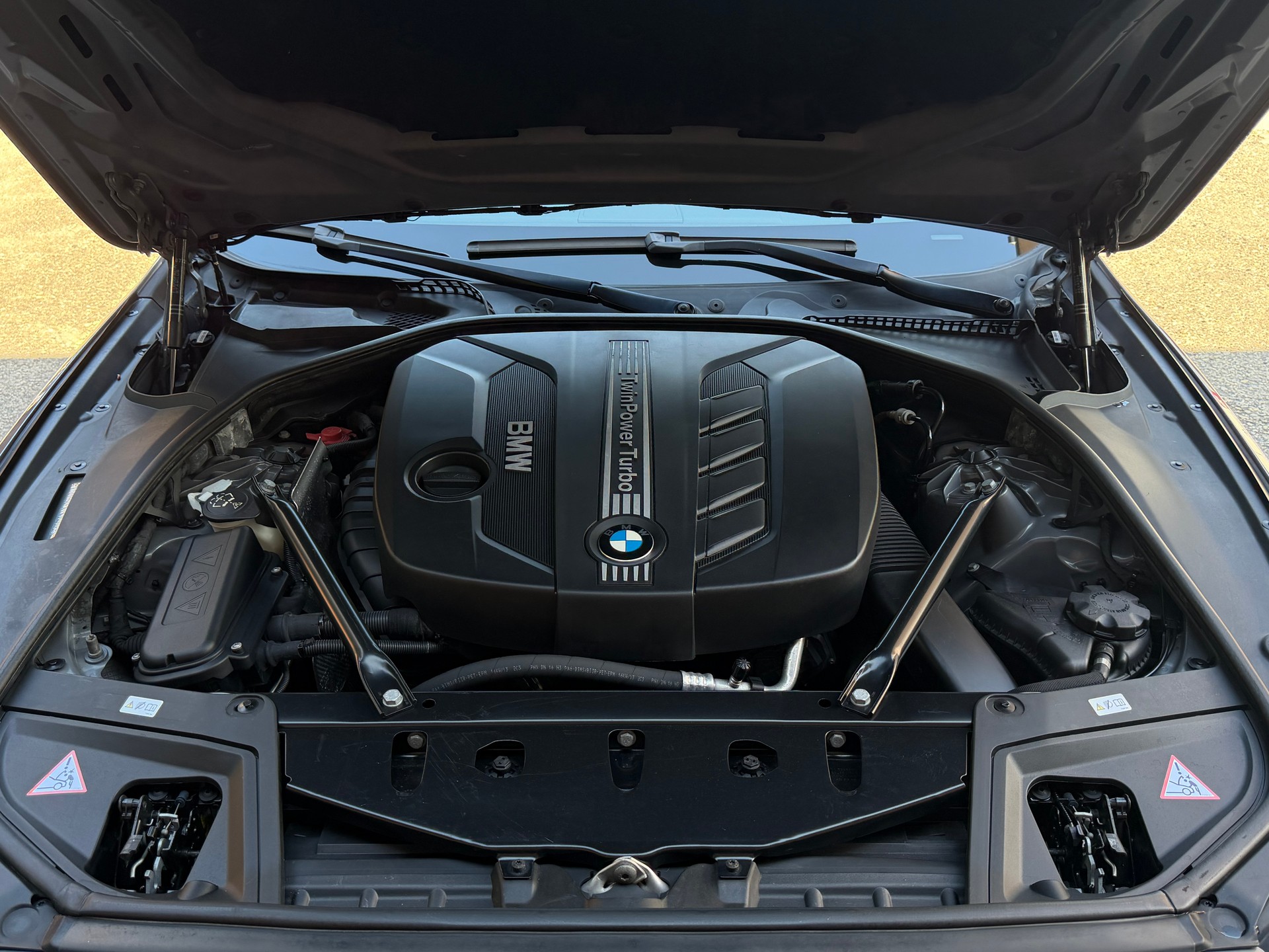 BMW 525d xDrive Touring Steptronic-image-29