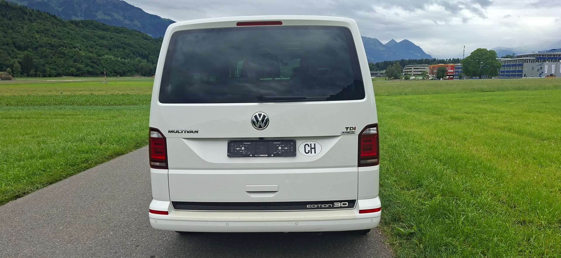 VW T6 Multivan 2.0 TDI Highline DSG-image-4