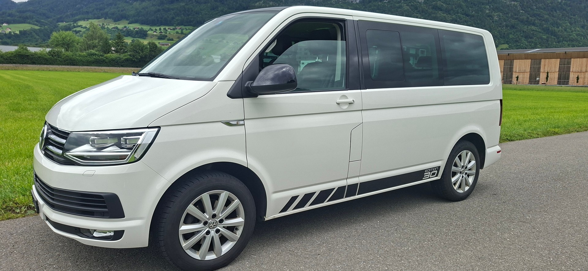 VW T6 Multivan 2.0 TDI Highline DSG-image-2