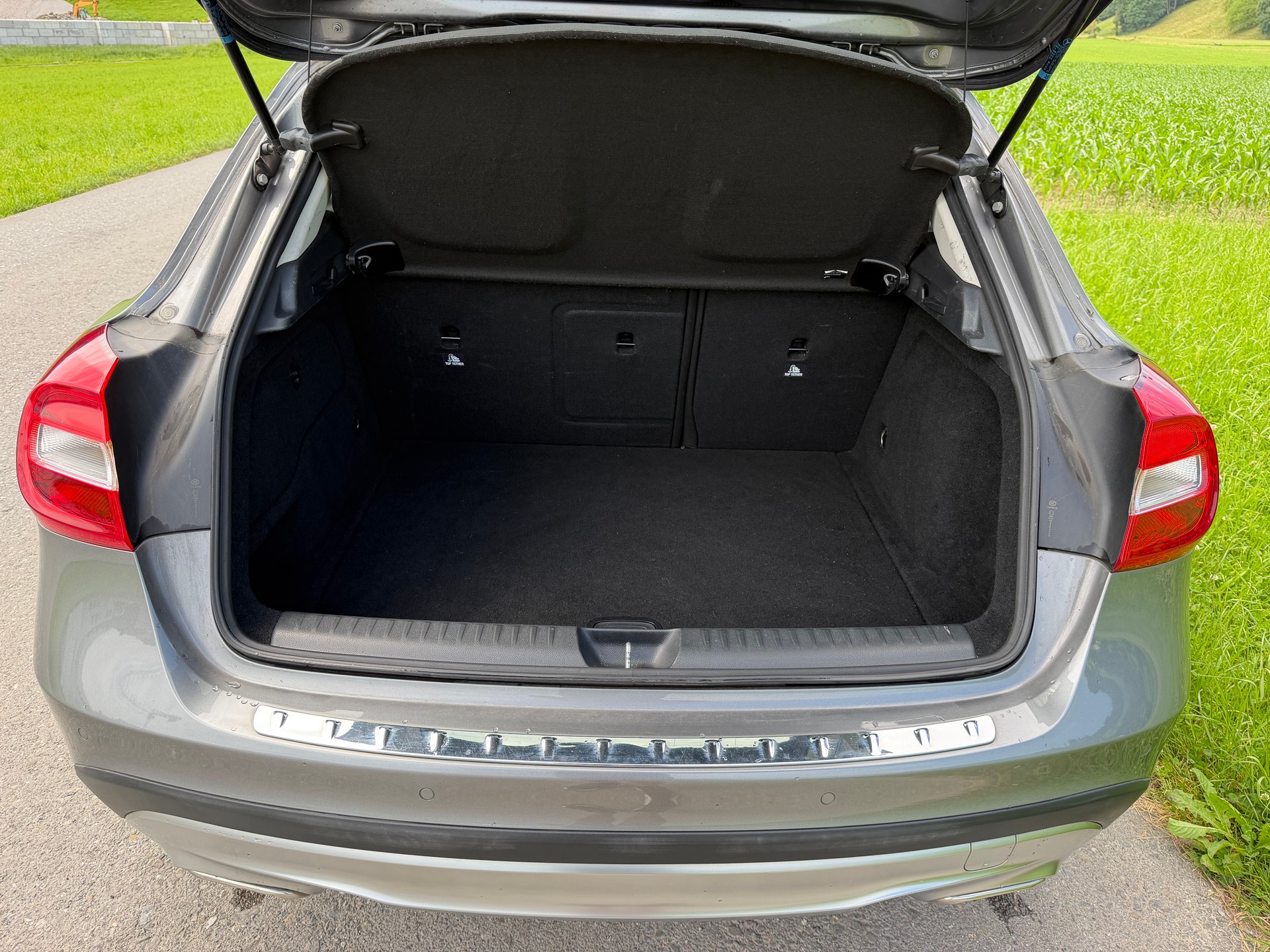 MERCEDES-BENZ GLA 220 CDI Urban 4Matic 7G-DCT-image-14