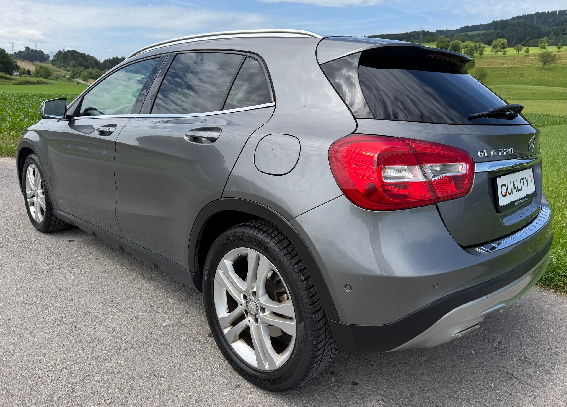 MERCEDES-BENZ GLA 220 CDI Urban 4Matic 7G-DCT-image-3