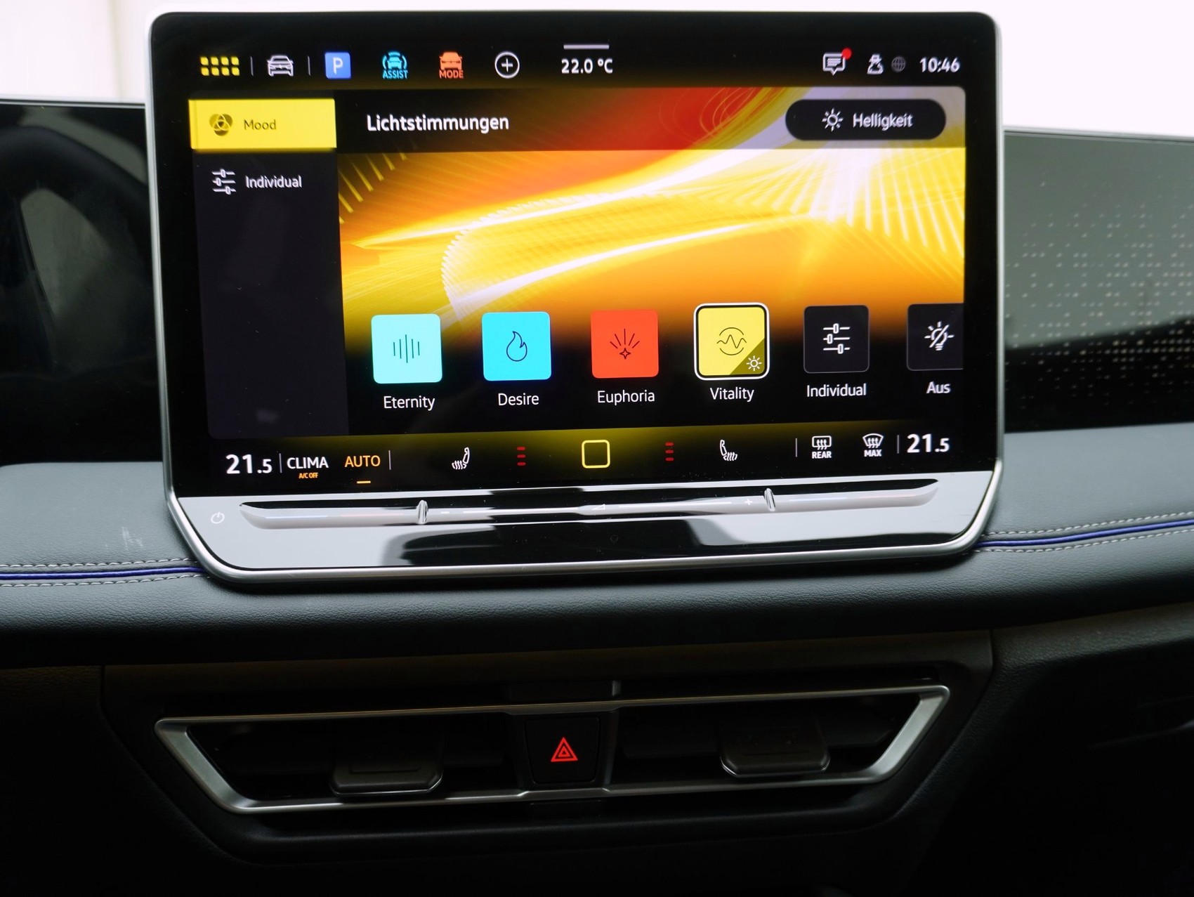 VW Tiguan 2.0 TSI DSG R-Line Black Style 4Motion-image-22