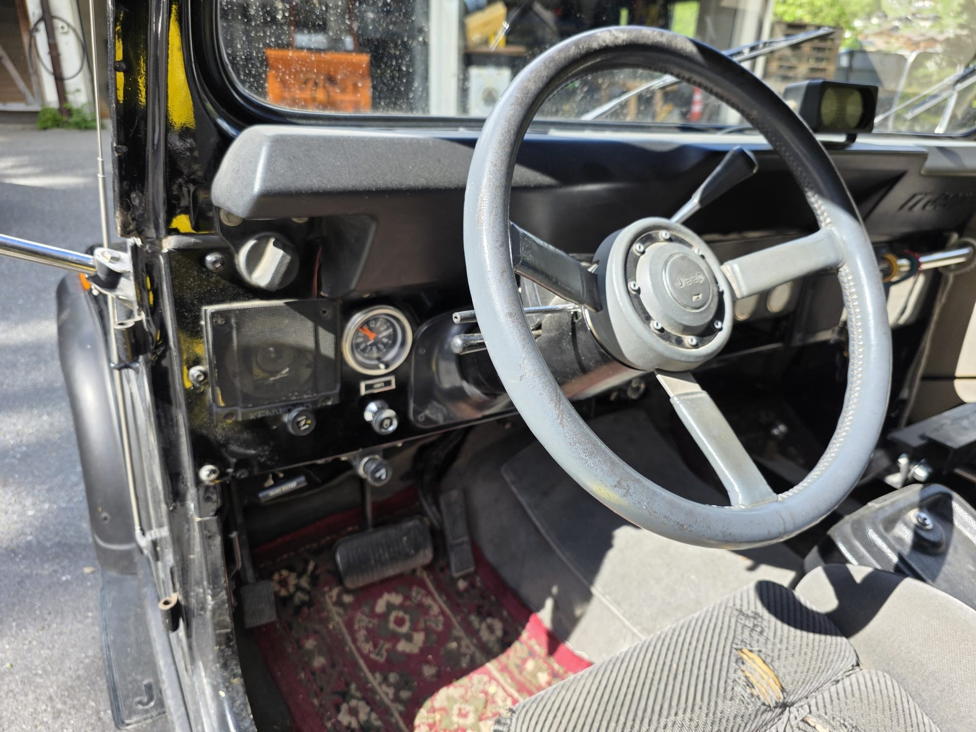 JEEP CJ-7 V8-image-3
