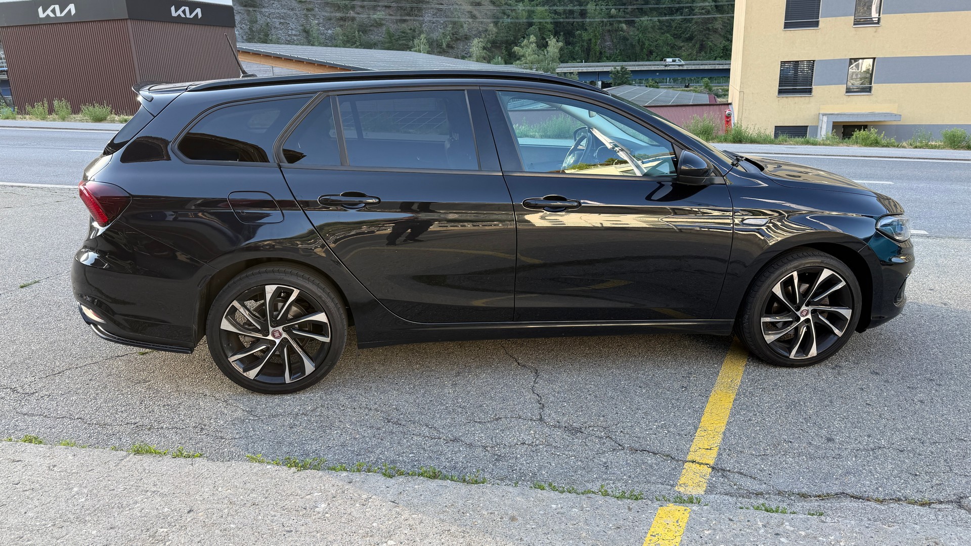 FIAT Tipo 1.4TJet Station Wagon S-Design-image-5
