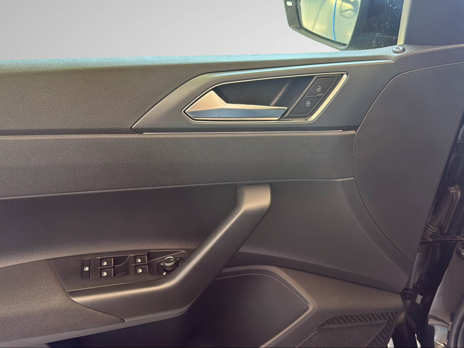 VW Polo 1.0 TSI R-Line DSG-image-17