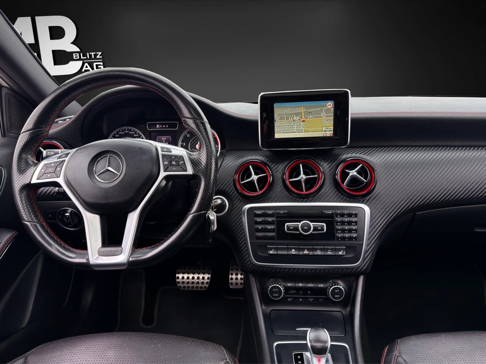 MERCEDES-BENZ A 45 AMG 4Matic Speedshift 7G-DCT * Perlmuttweiss *-image-10