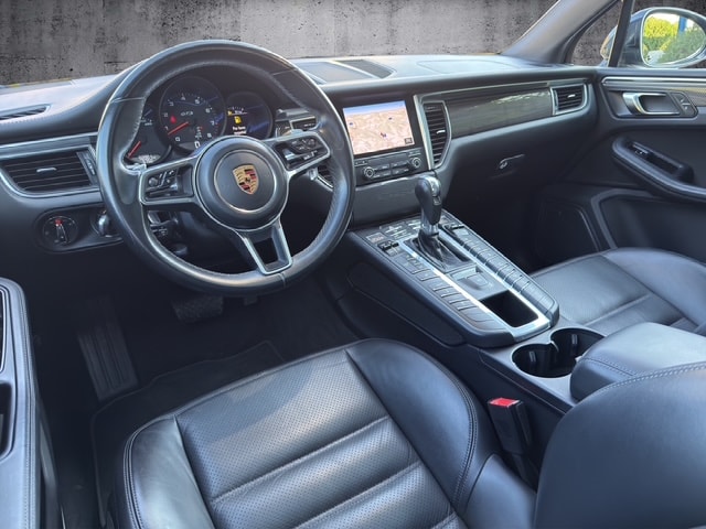 PORSCHE Macan 3.0 V6 GTS **CH Fahrzeug**-image-20