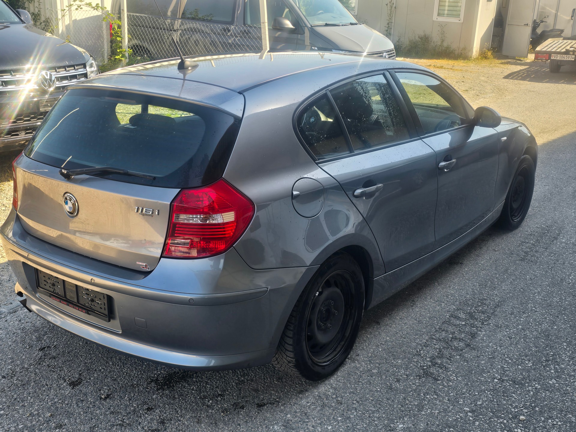 BMW 116i-image-3