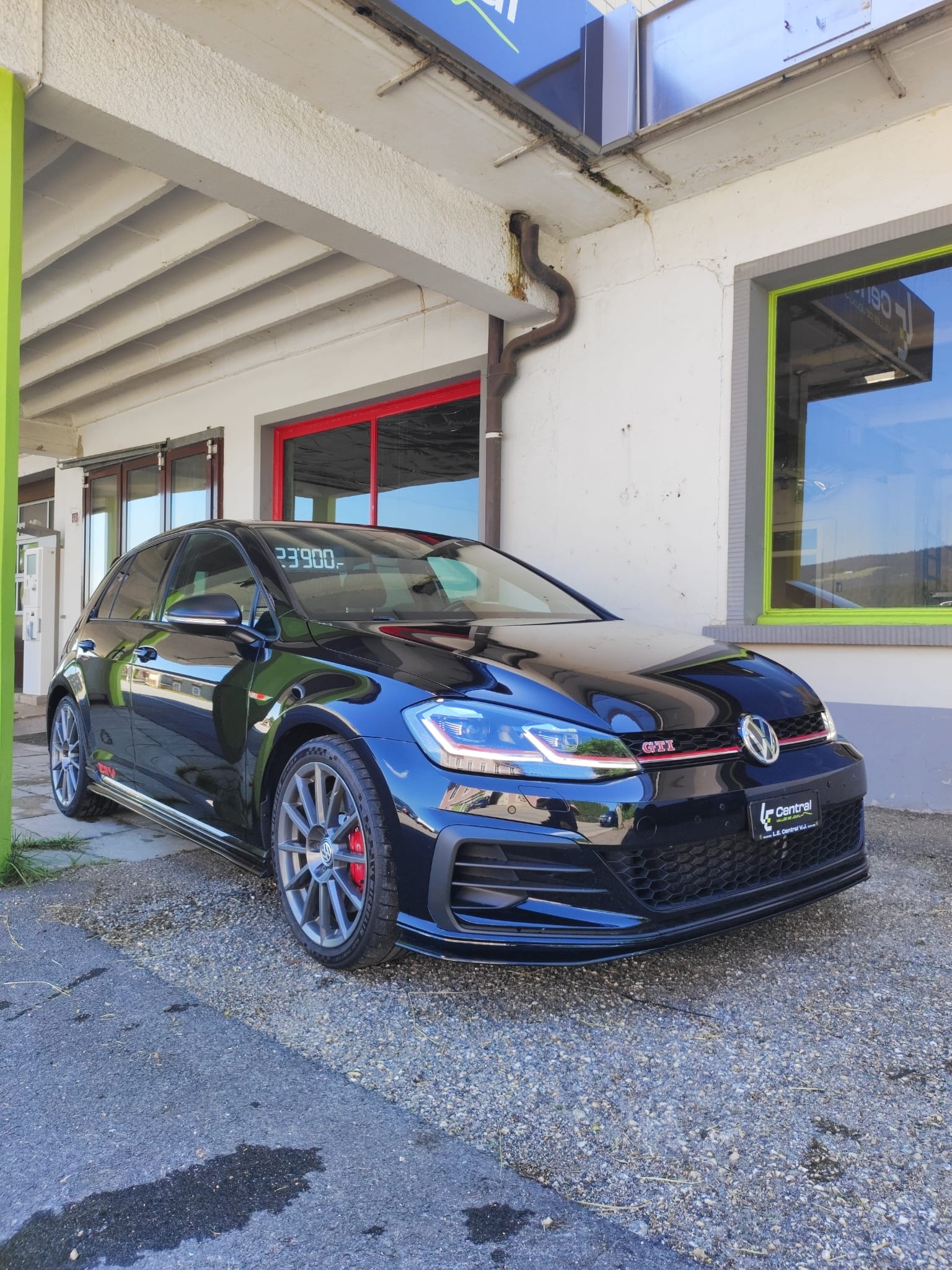 VW Golf 2.0 TSI GTI TCR DSG-image-5