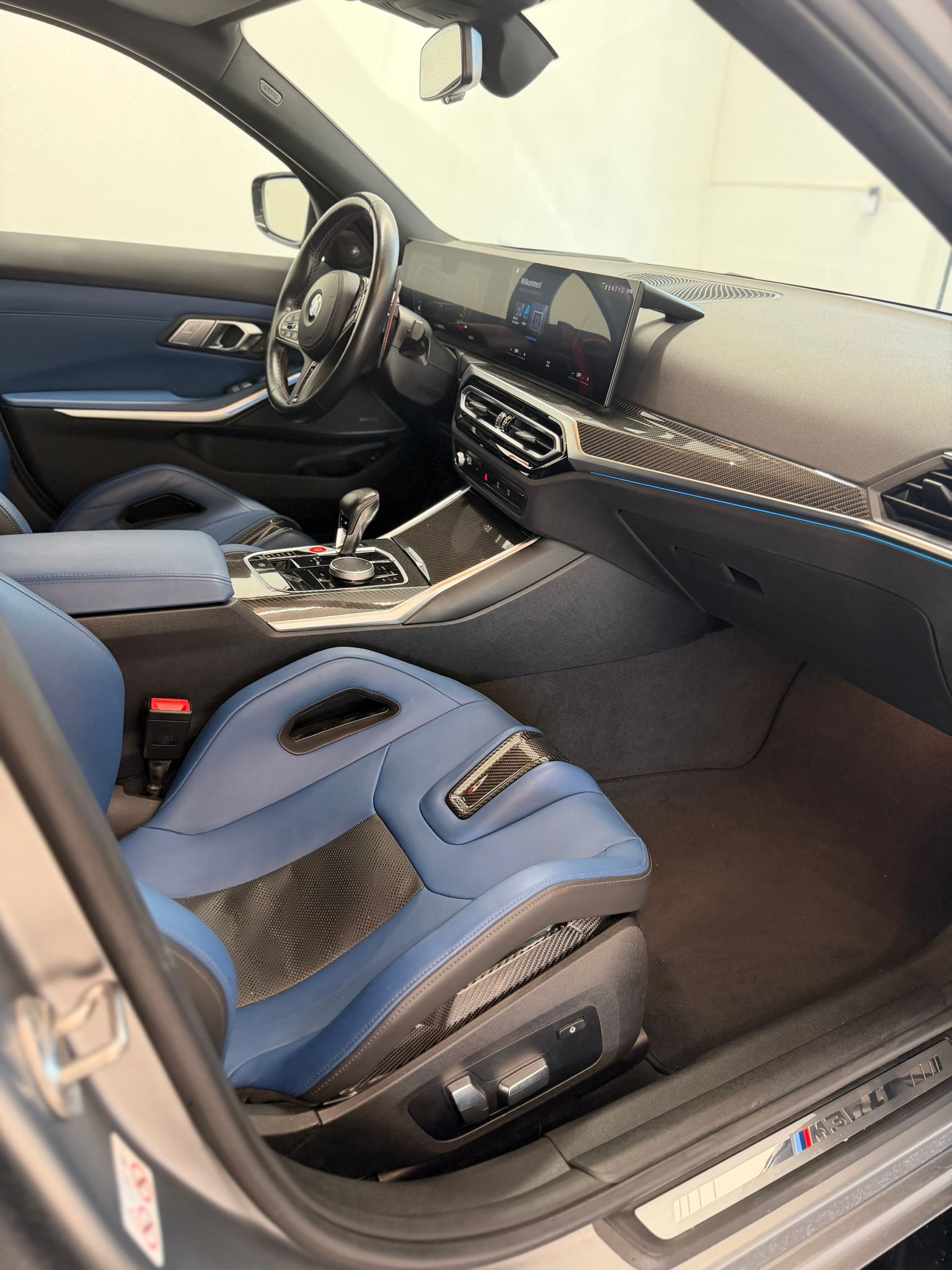 BMW M3 Touring xDrive Competition M-image-6