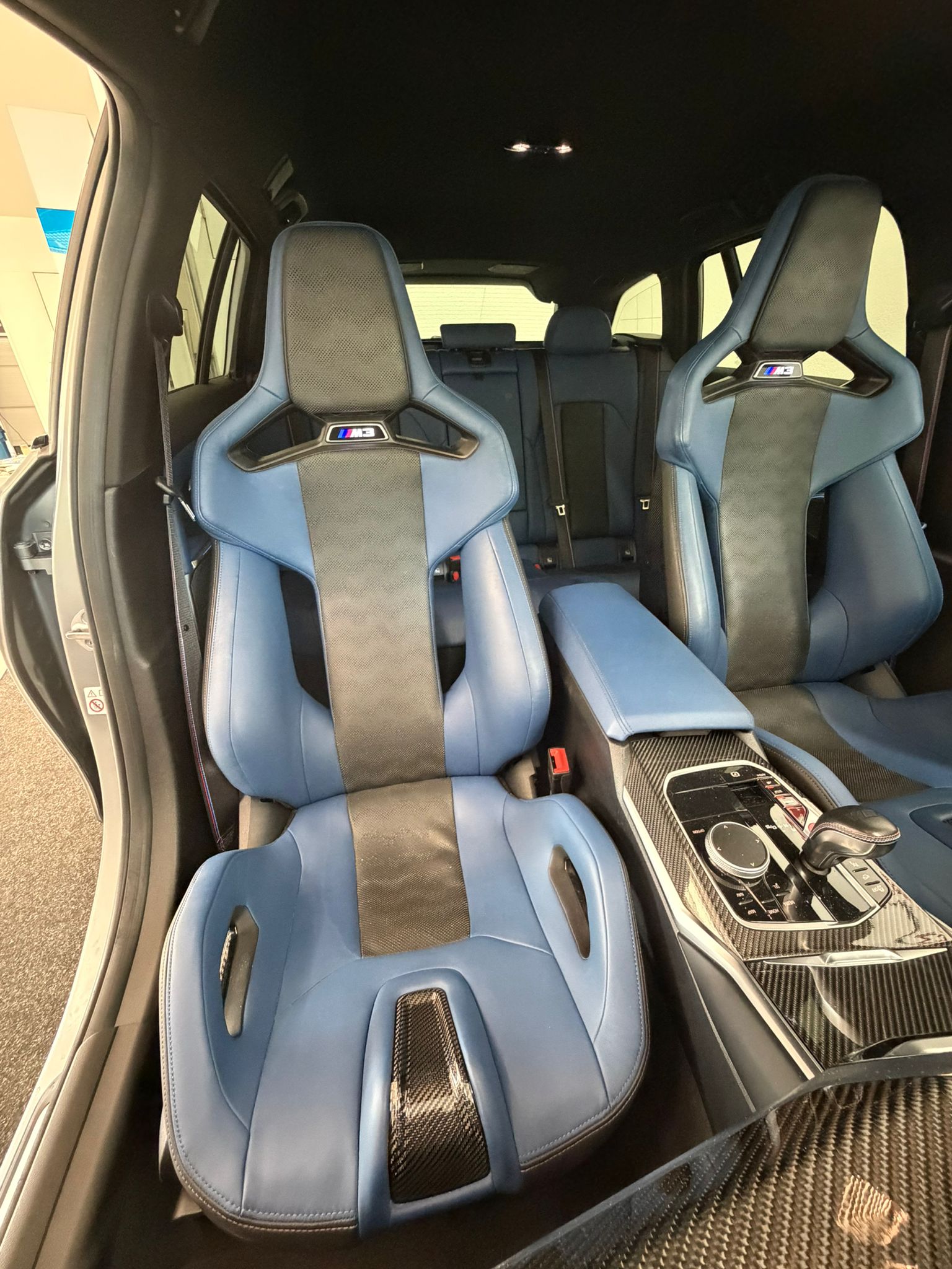 BMW M3 Touring xDrive Competition M-image-10