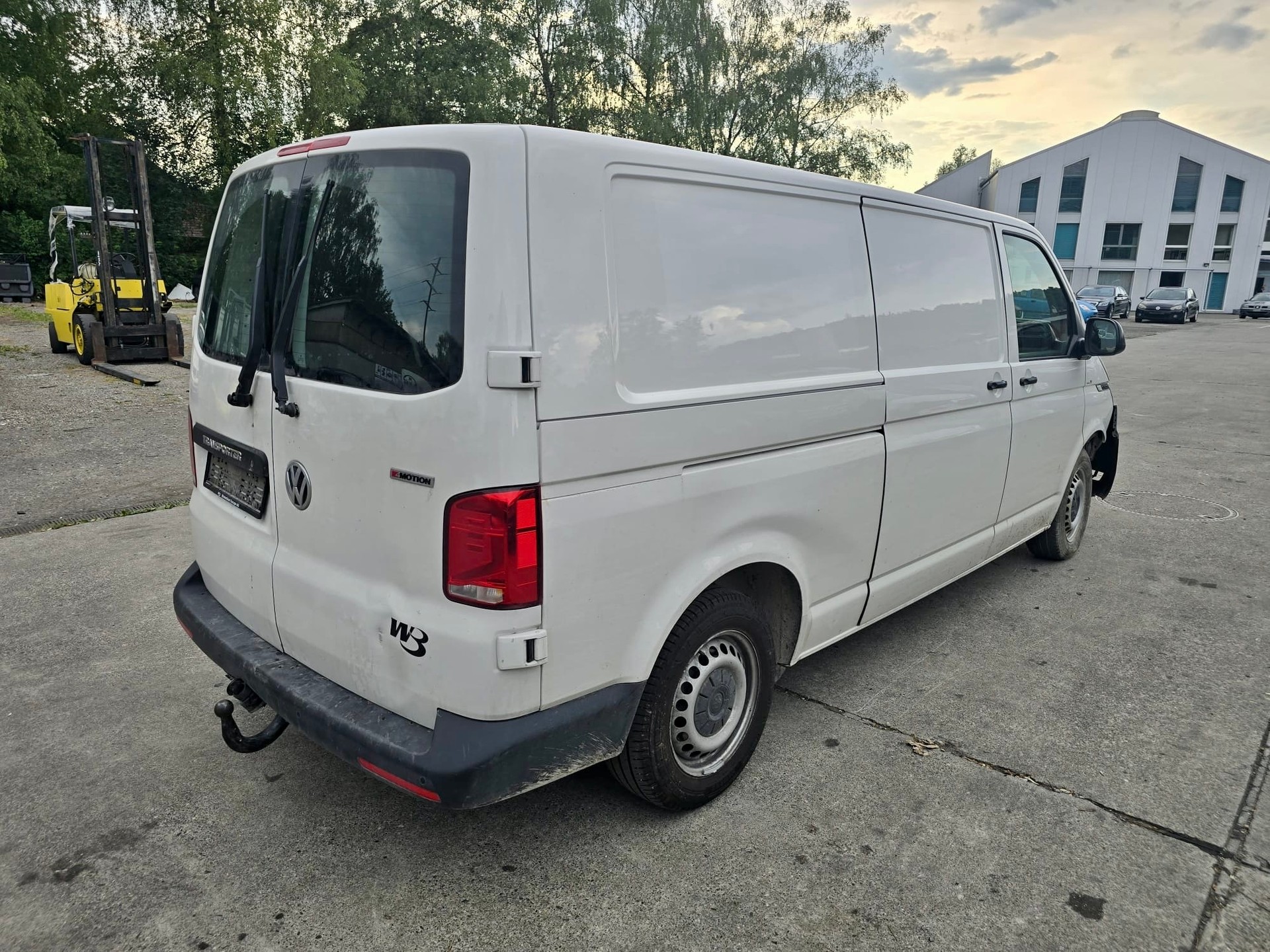 VW T6.1 2.0 TDI 4Motion-image-4