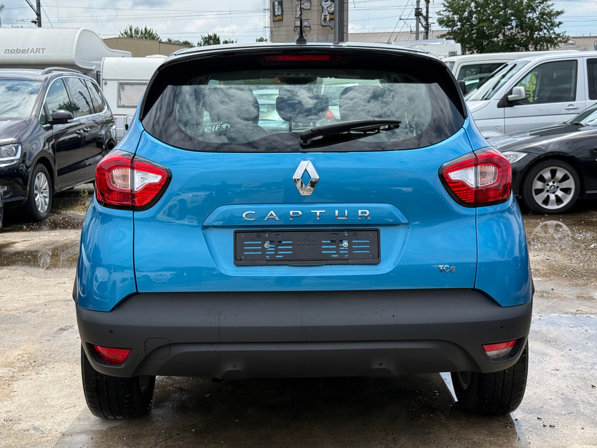 RENAULT Captur 1.2 T 16V Privilège EDC-image-4