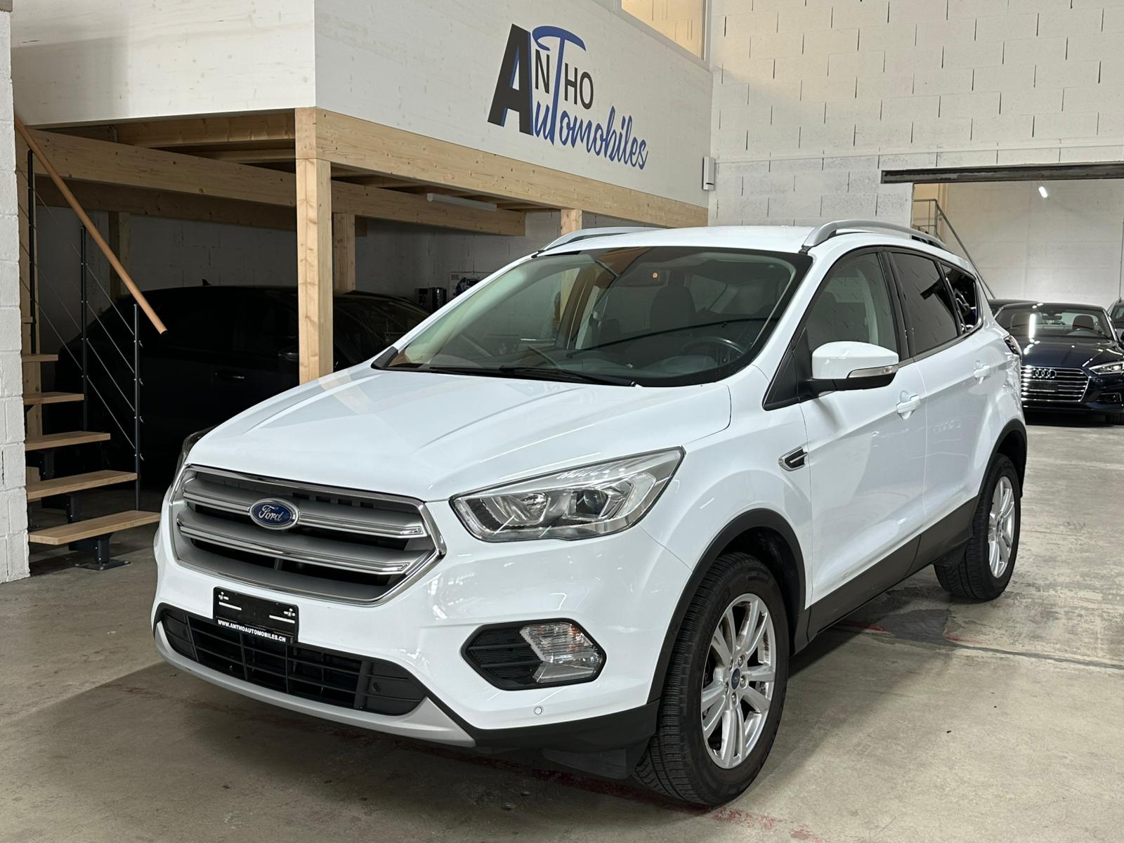 FORD Kuga 2.0 TDCi Trend 2WD PowerShift-image-0
