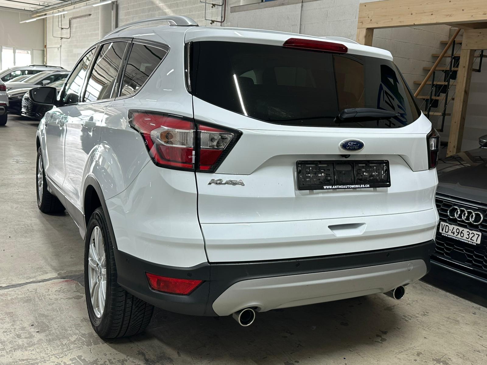 FORD Kuga 2.0 TDCi Trend 2WD PowerShift-image-4