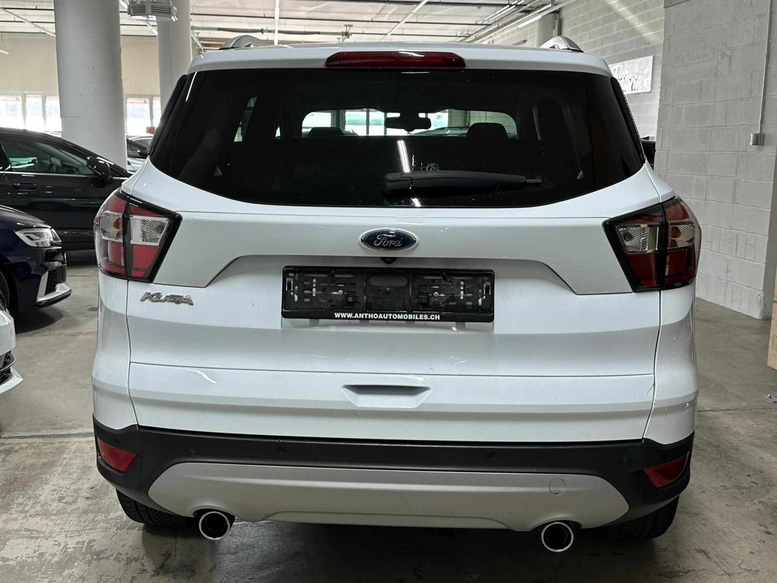 FORD Kuga 2.0 TDCi Trend 2WD PowerShift-image-5