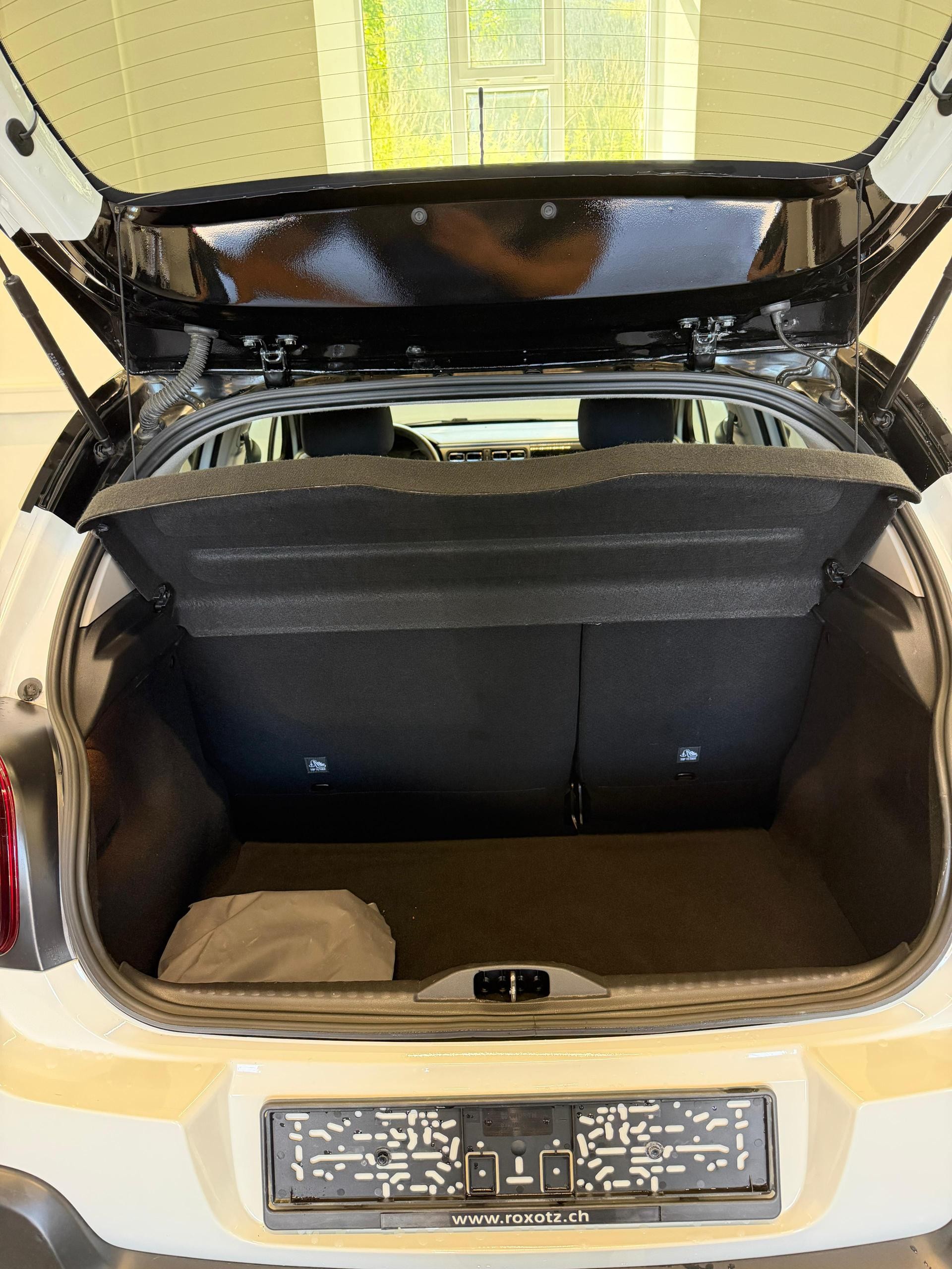 CITROEN C3 1.2i PureTech Shine-image-12