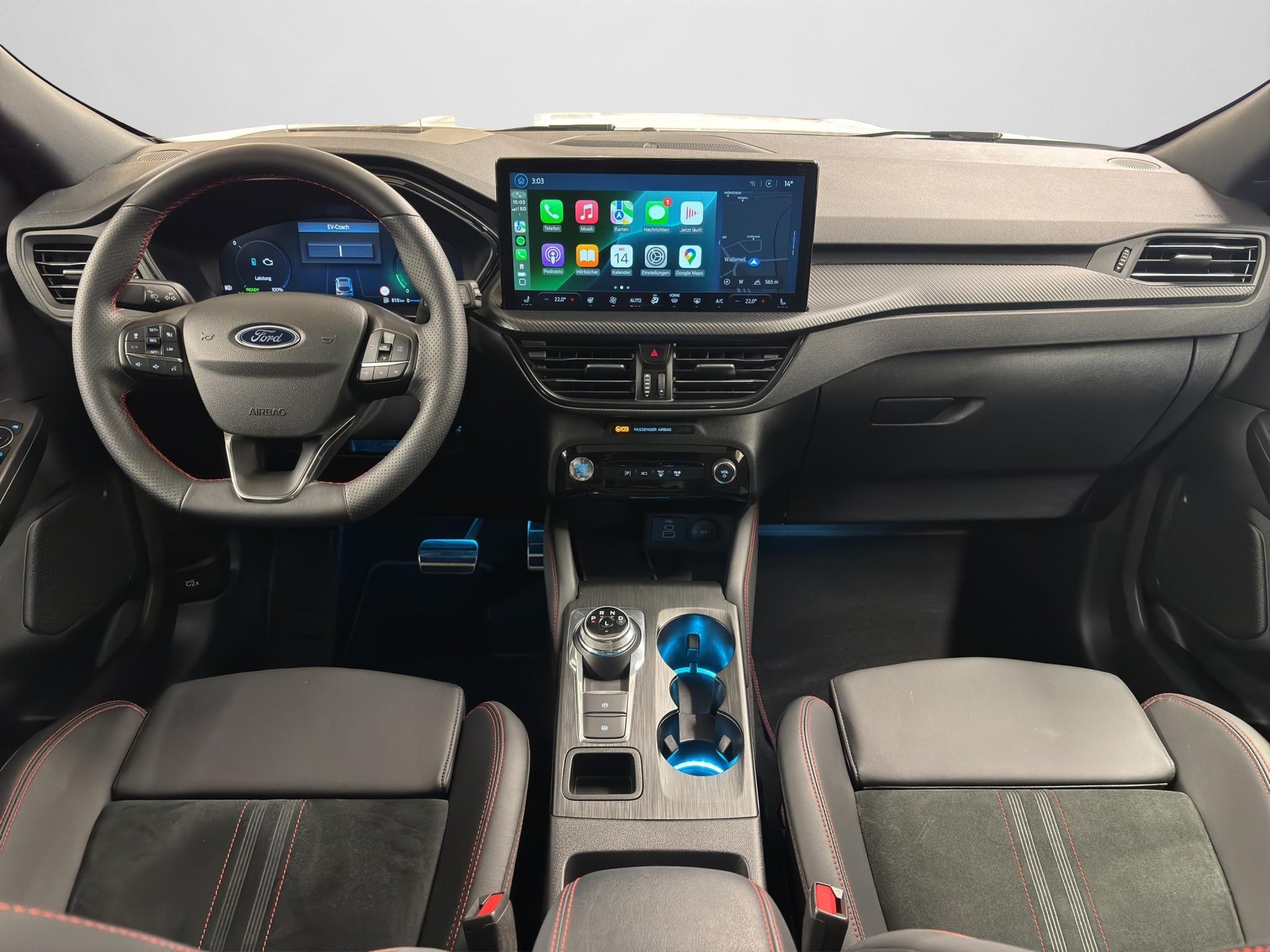FORD Kuga 2.5 Hybrid ST-Line X 4x4-image-3