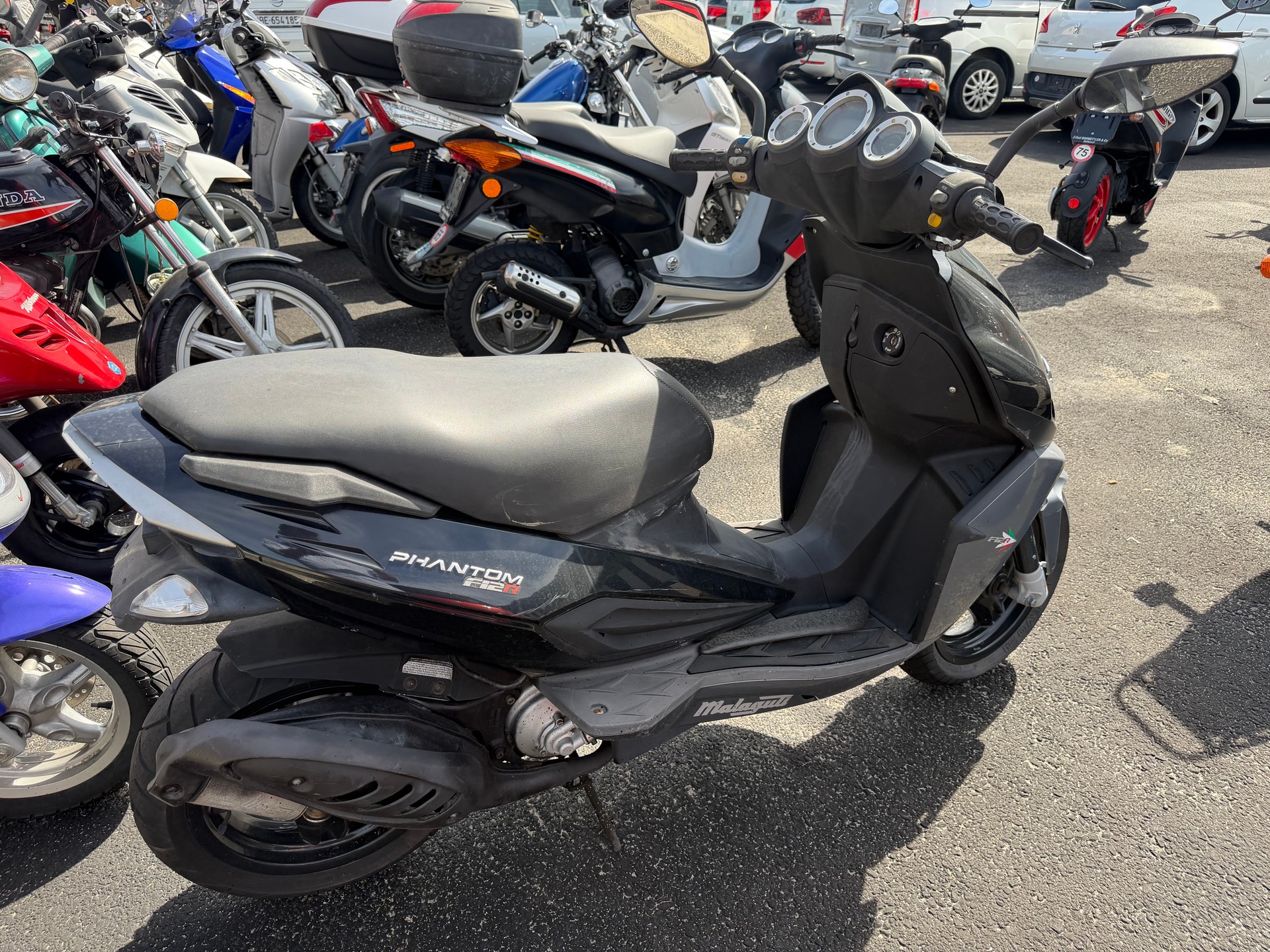 MALAGUTI Malagut Pfanton 50 cc 70kmh-image-1