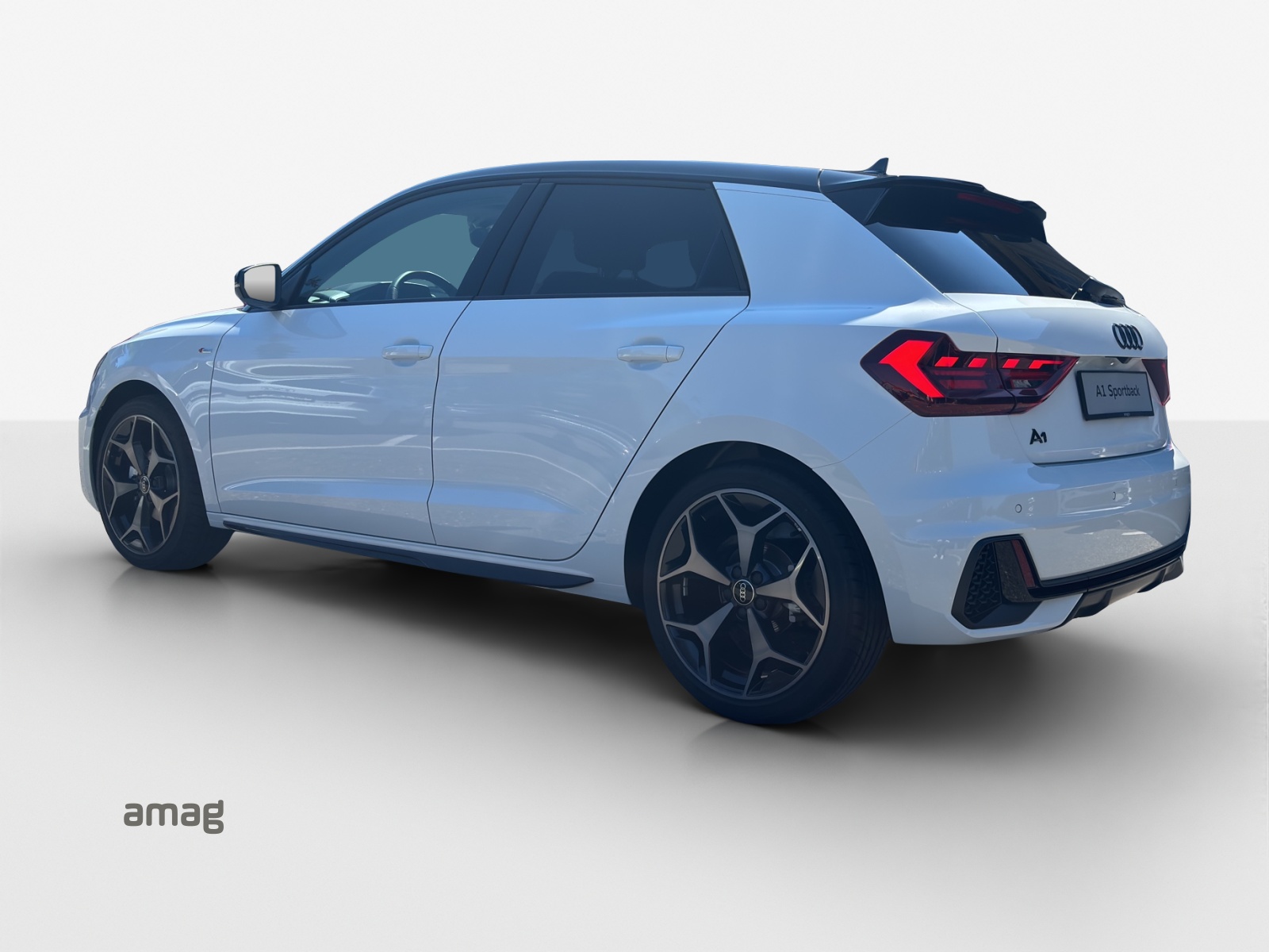 AUDI A1 Sportback 30 TFSI S Line Attraction S-tronic-image-2