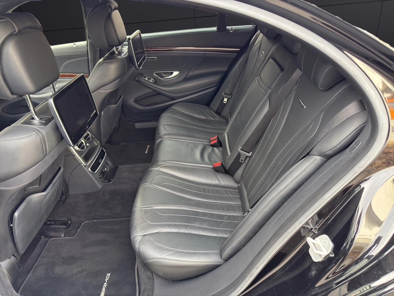MERCEDES-BENZ 4 matic-image-8