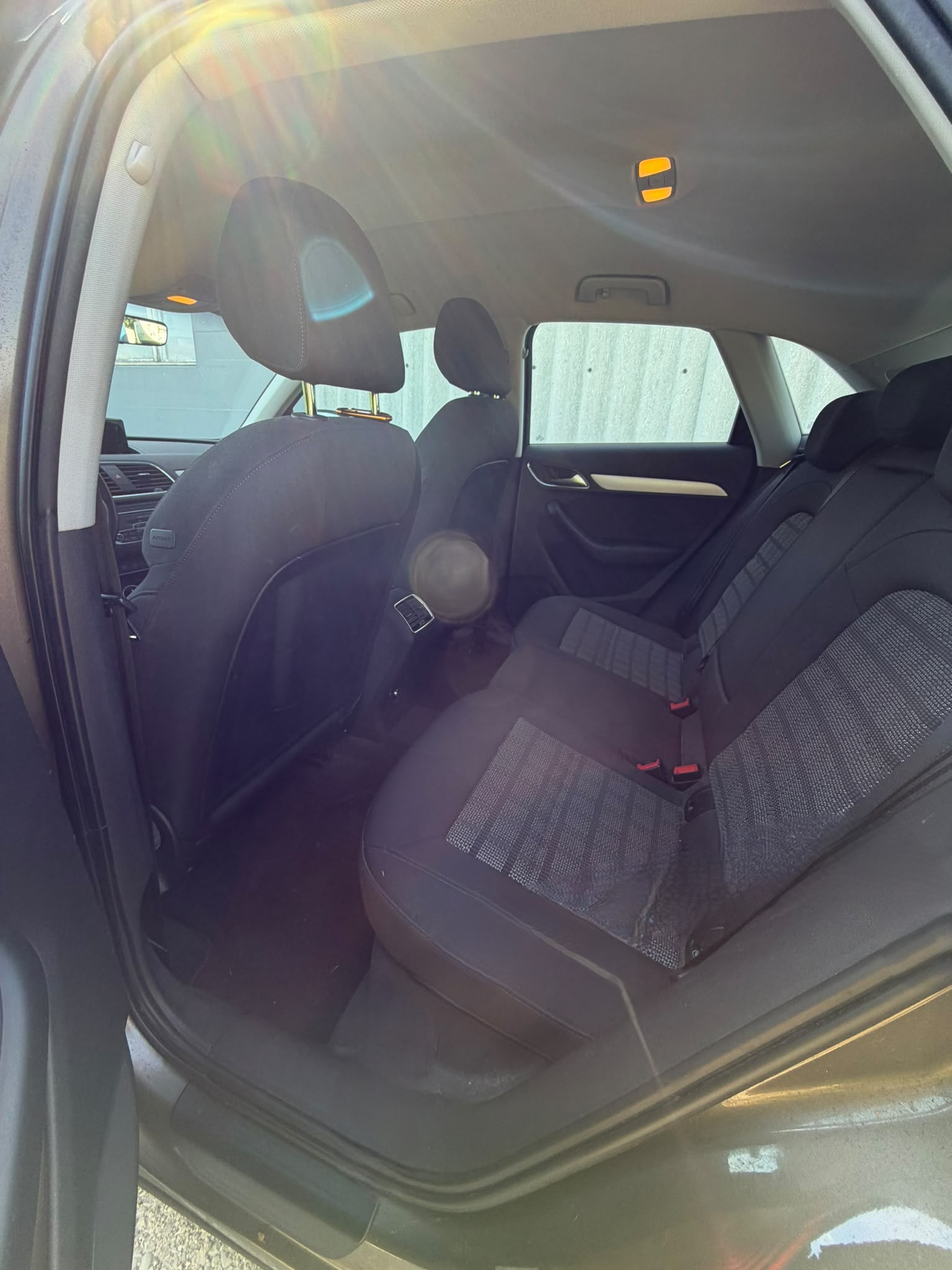 AUDI Q3 2.0 TFSI quattro S-tronic-image-7