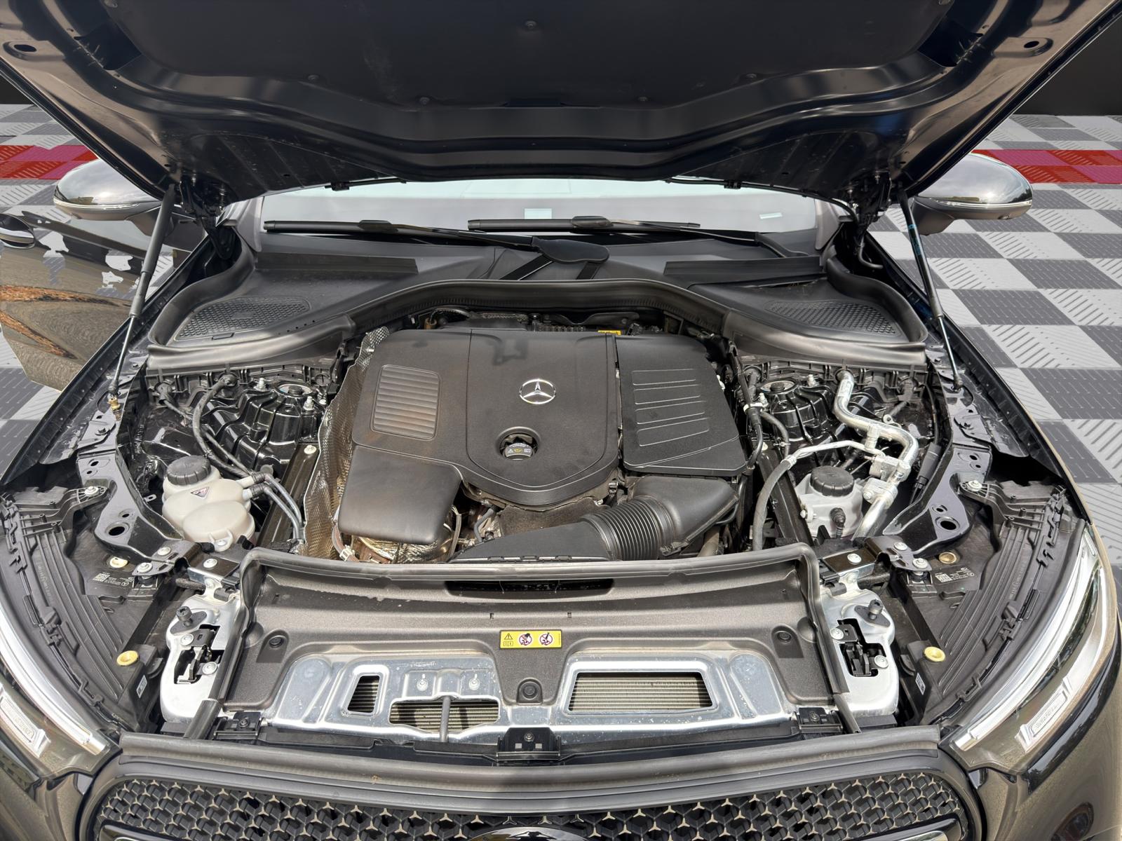 MERCEDES-BENZ GLC 200 4Matic 9G-Tronic-image-18
