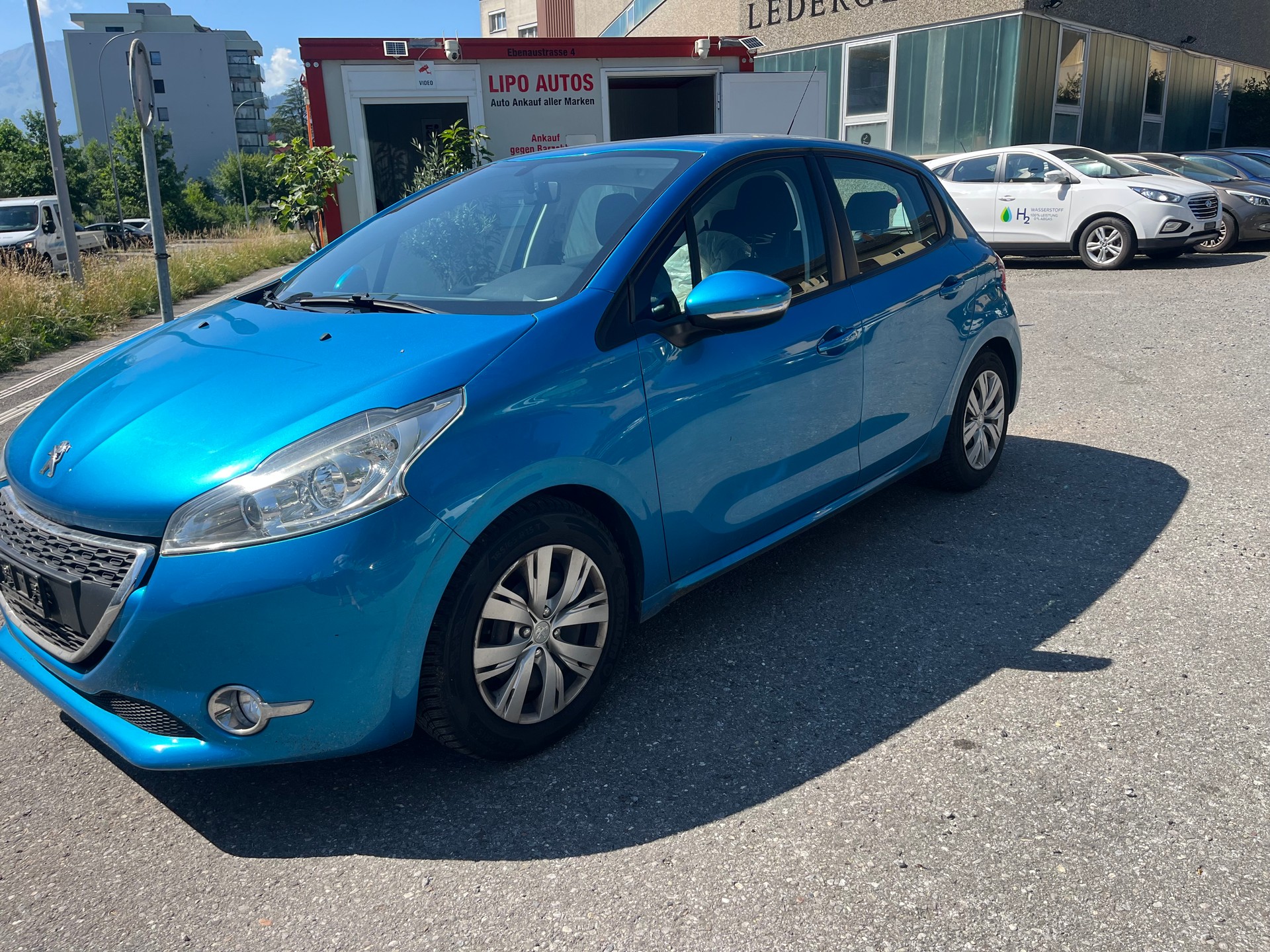 PEUGEOT 208 1.4 VTI Active-image-1