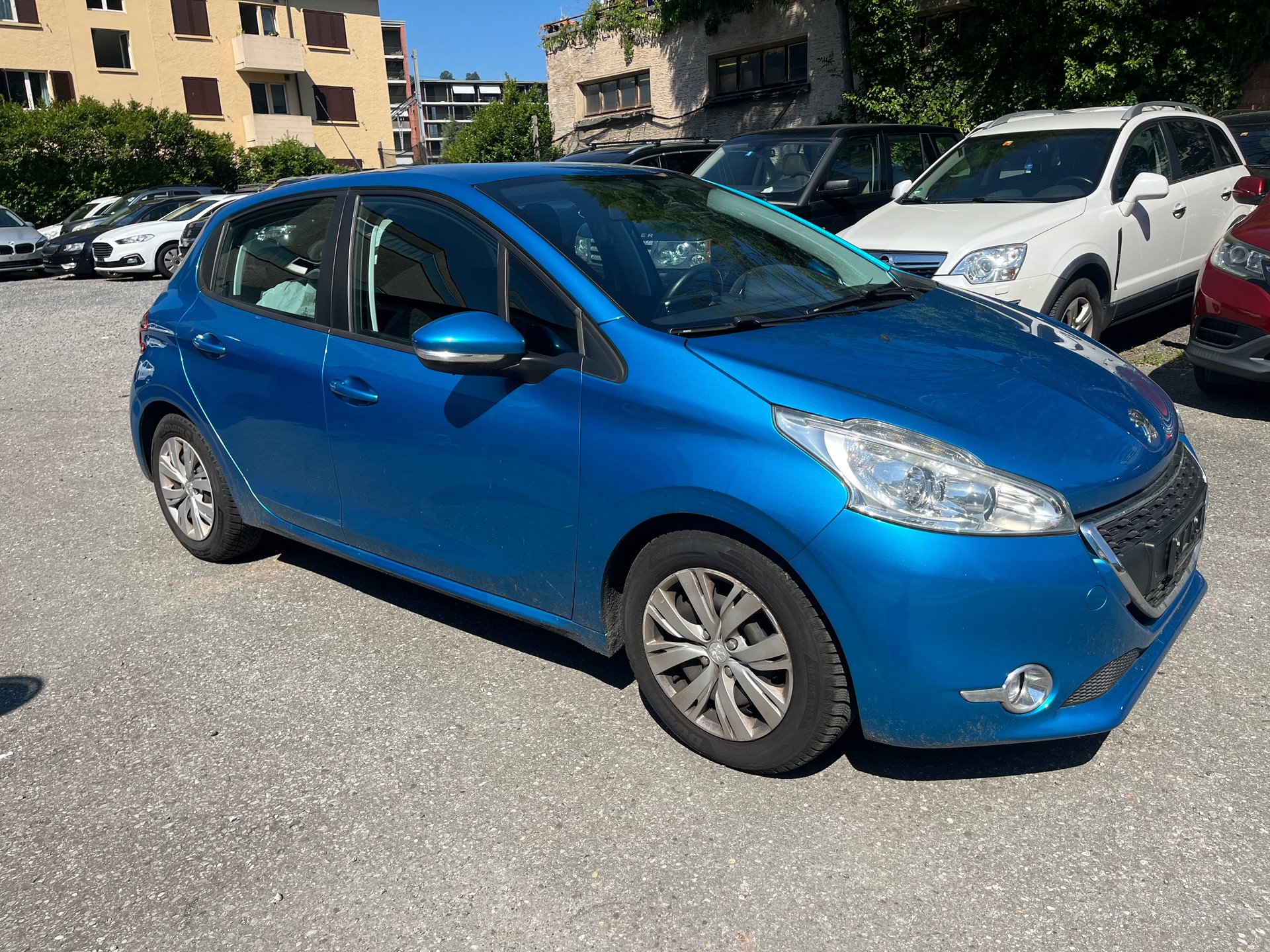 PEUGEOT 208 1.4 VTI Active-image-5