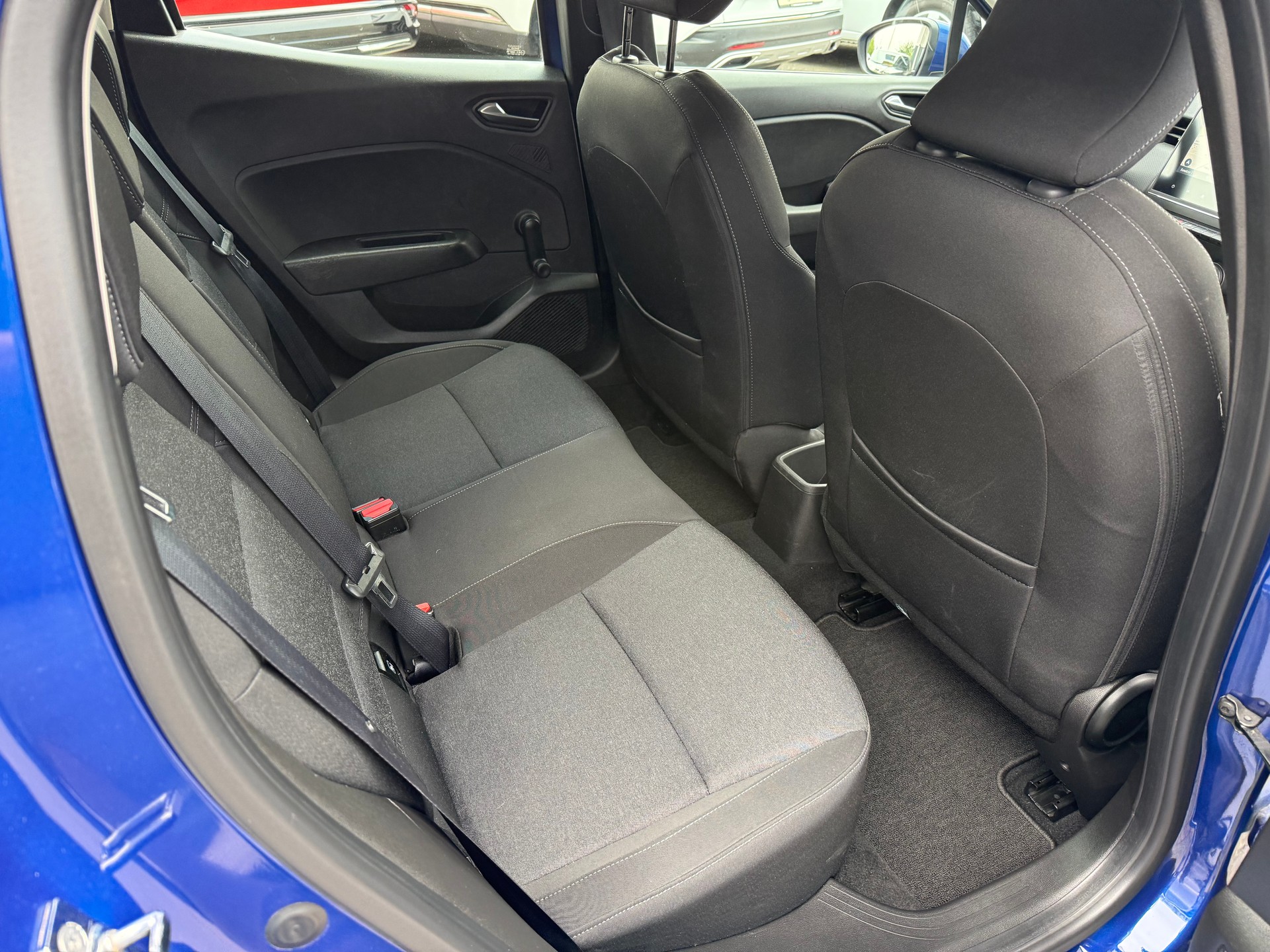 RENAULT Clio 1.0 Zen-image-11