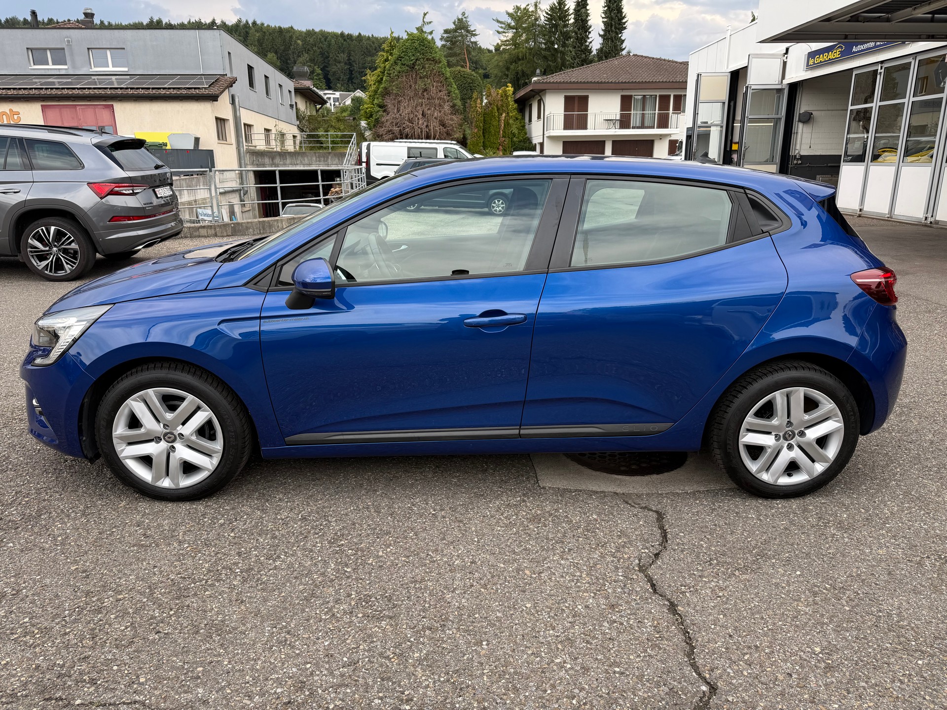 RENAULT Clio 1.0 Zen-image-2