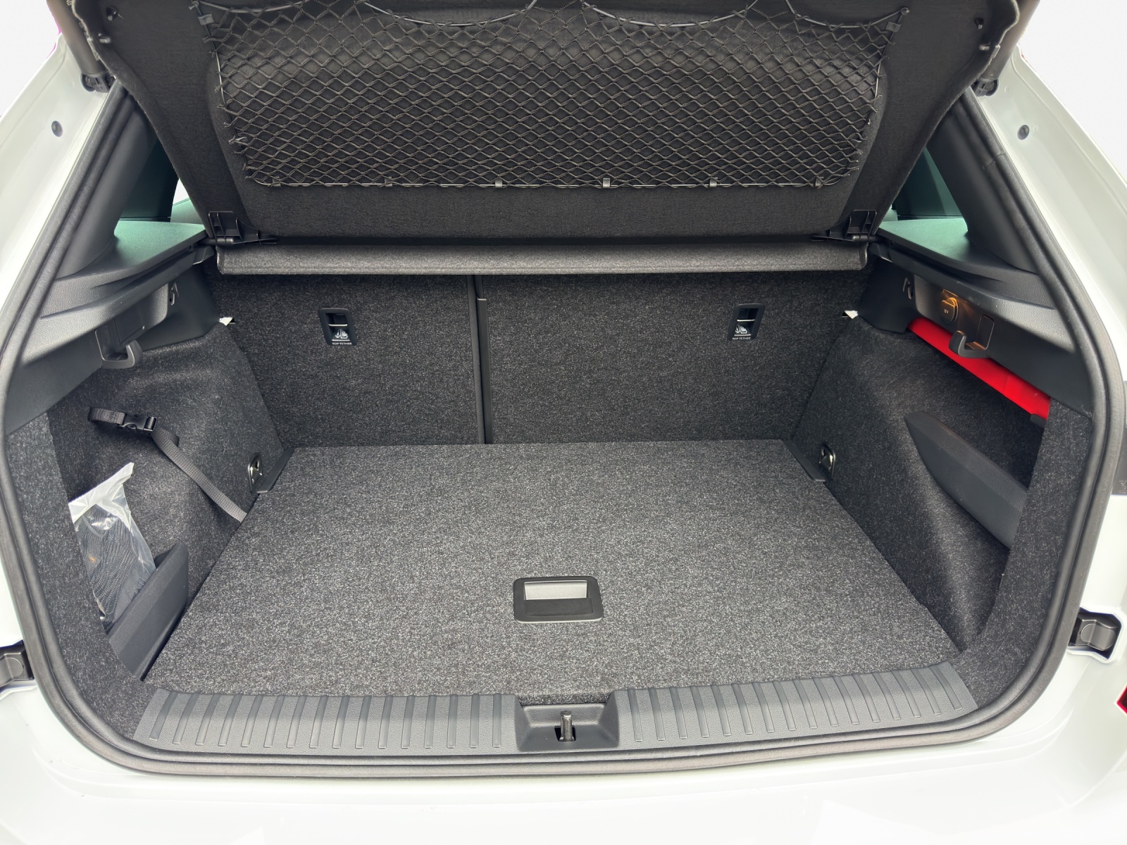 SKODA Kamiq 1.5 TSI Dynamic DSG-image-4