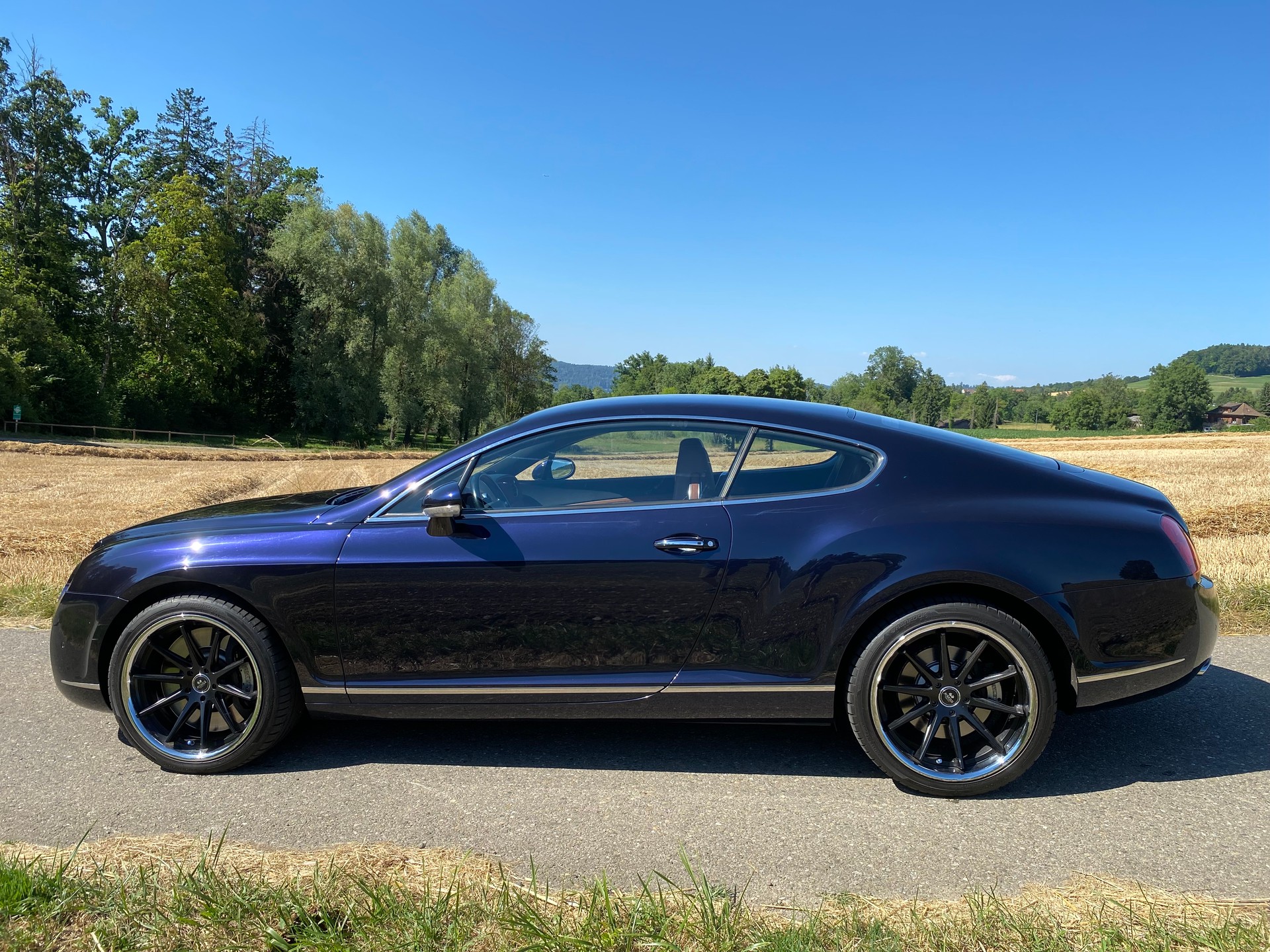 BENTLEY Continental GT 6.0-image-9