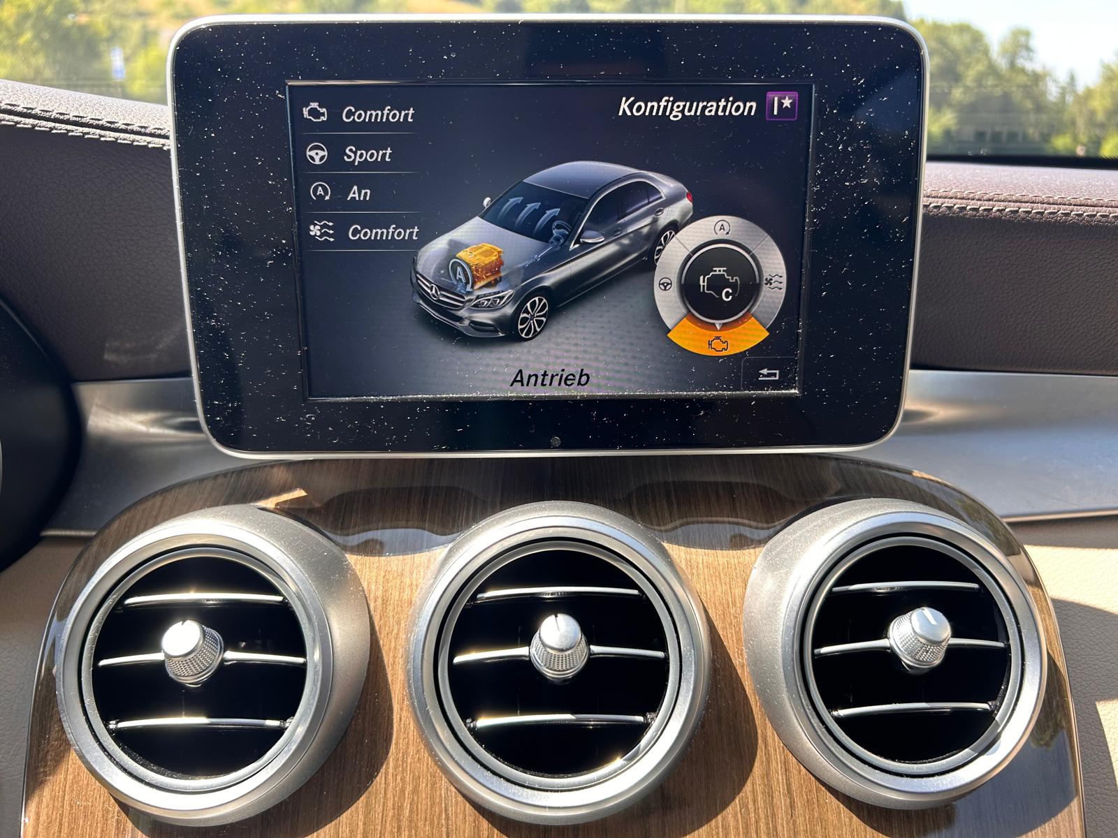 MERCEDES-BENZ C 200 Exclusive 4Matic 7G-Tronic-image-29
