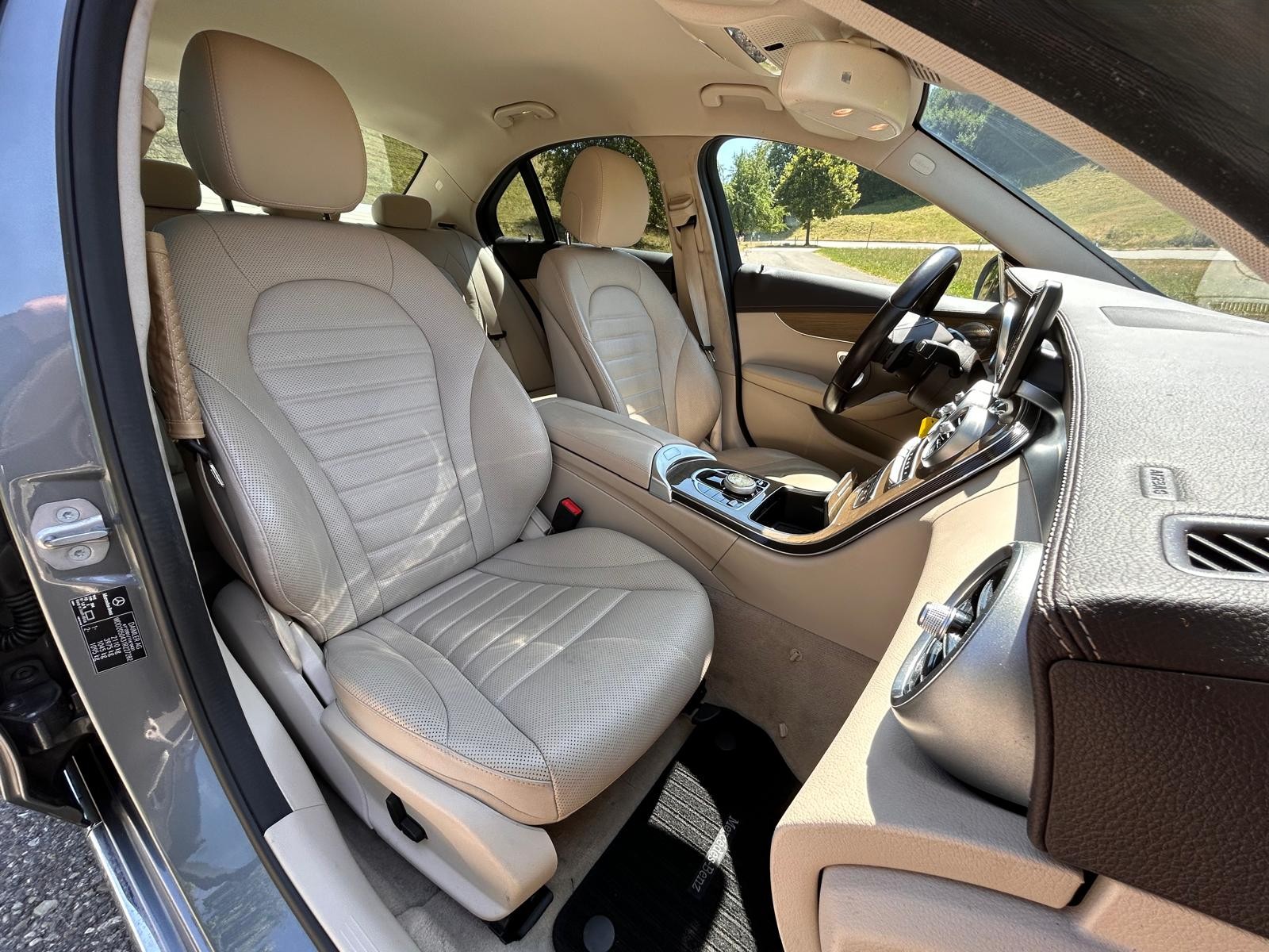 MERCEDES-BENZ C 200 Exclusive 4Matic 7G-Tronic-image-11