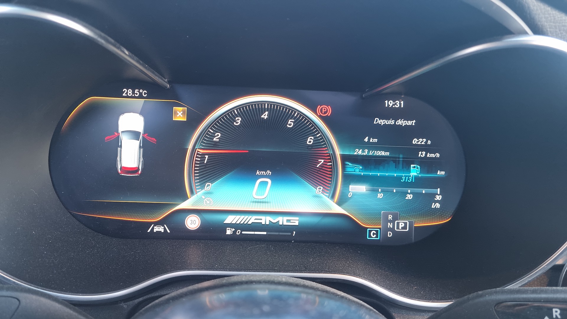 MERCEDES-BENZ GLC 43 AMG 4Matic 9G-Tronic-image-8