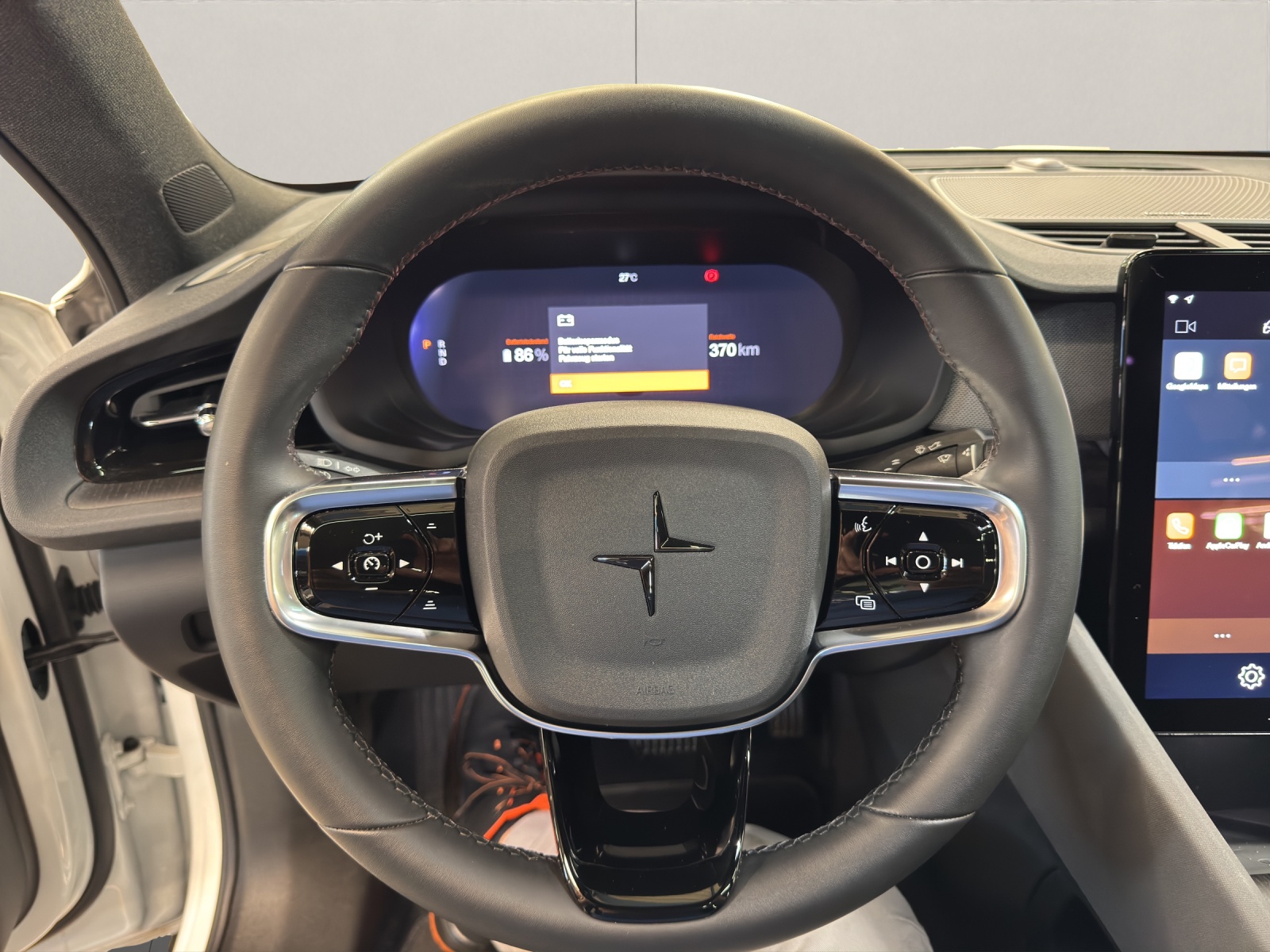 POLESTAR 2 Long Range Dual Motor Performance-image-8